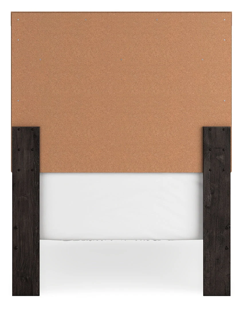 Belachime Black Bedroom Set