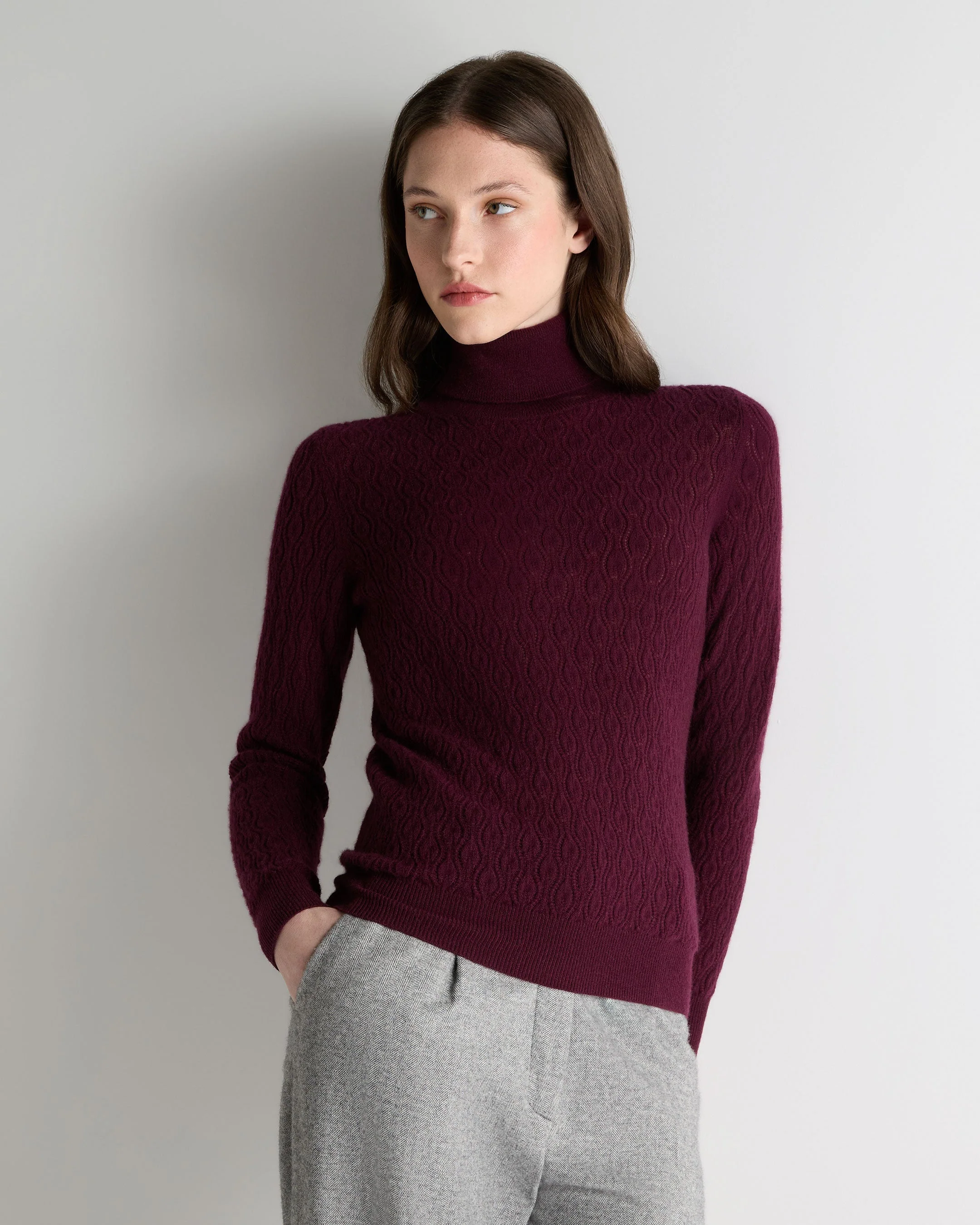 Women's Lace Stitch Cashmere Sweater Bordeaux Red