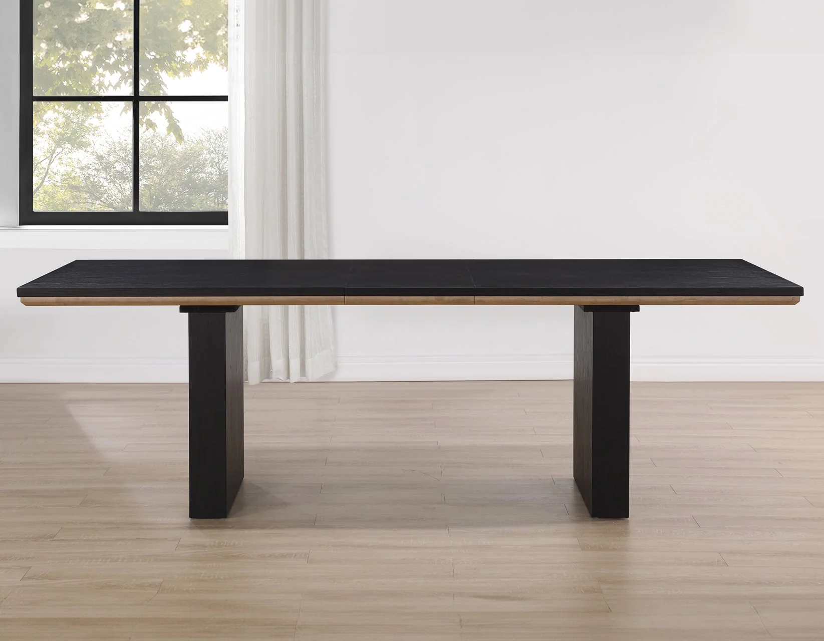 80-96鈥?Magnolia Dining Table