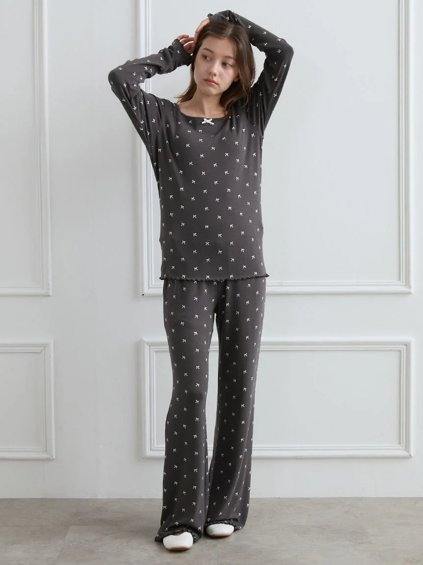 Soft Ribbed Ribbon Pullover