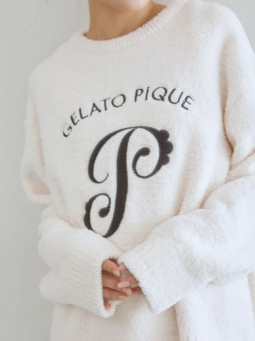 Powder Emblem Motif Pullover