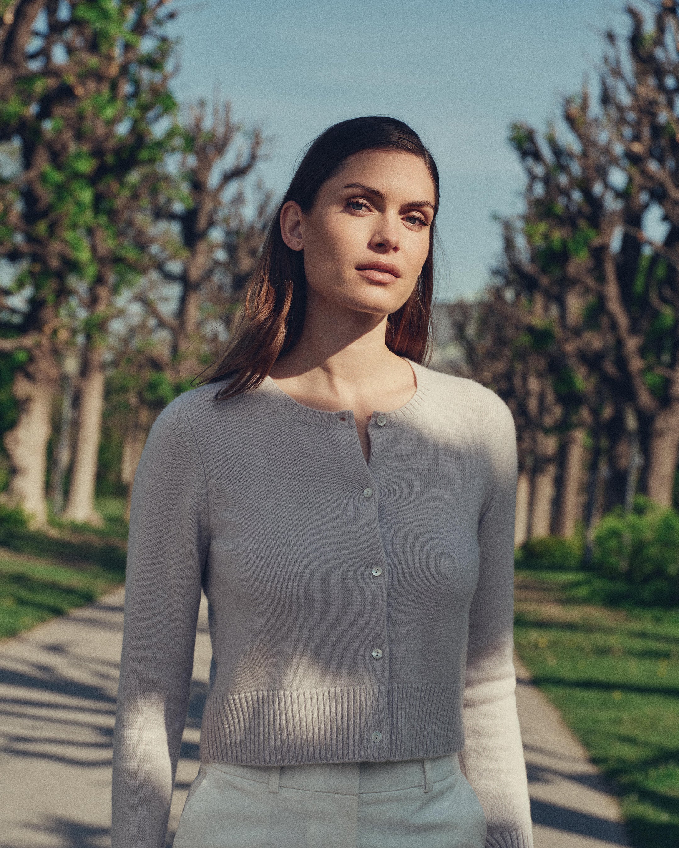 Women's Chunky Crop Cashmere Cardigan Snow Grey