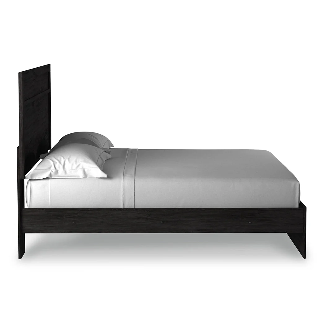 Belachime Black Bedroom Set