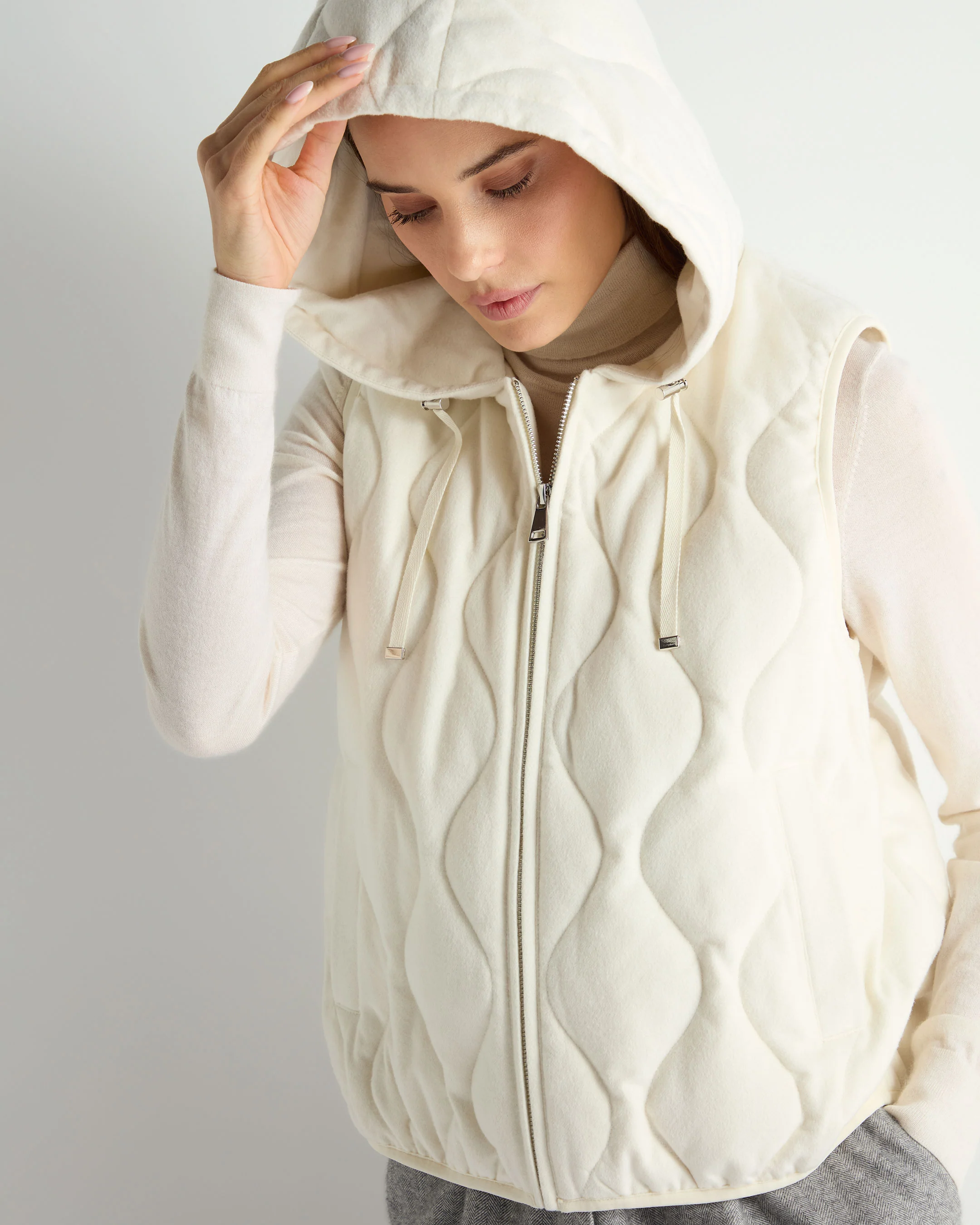 Women's Padded Gilet With Hood White