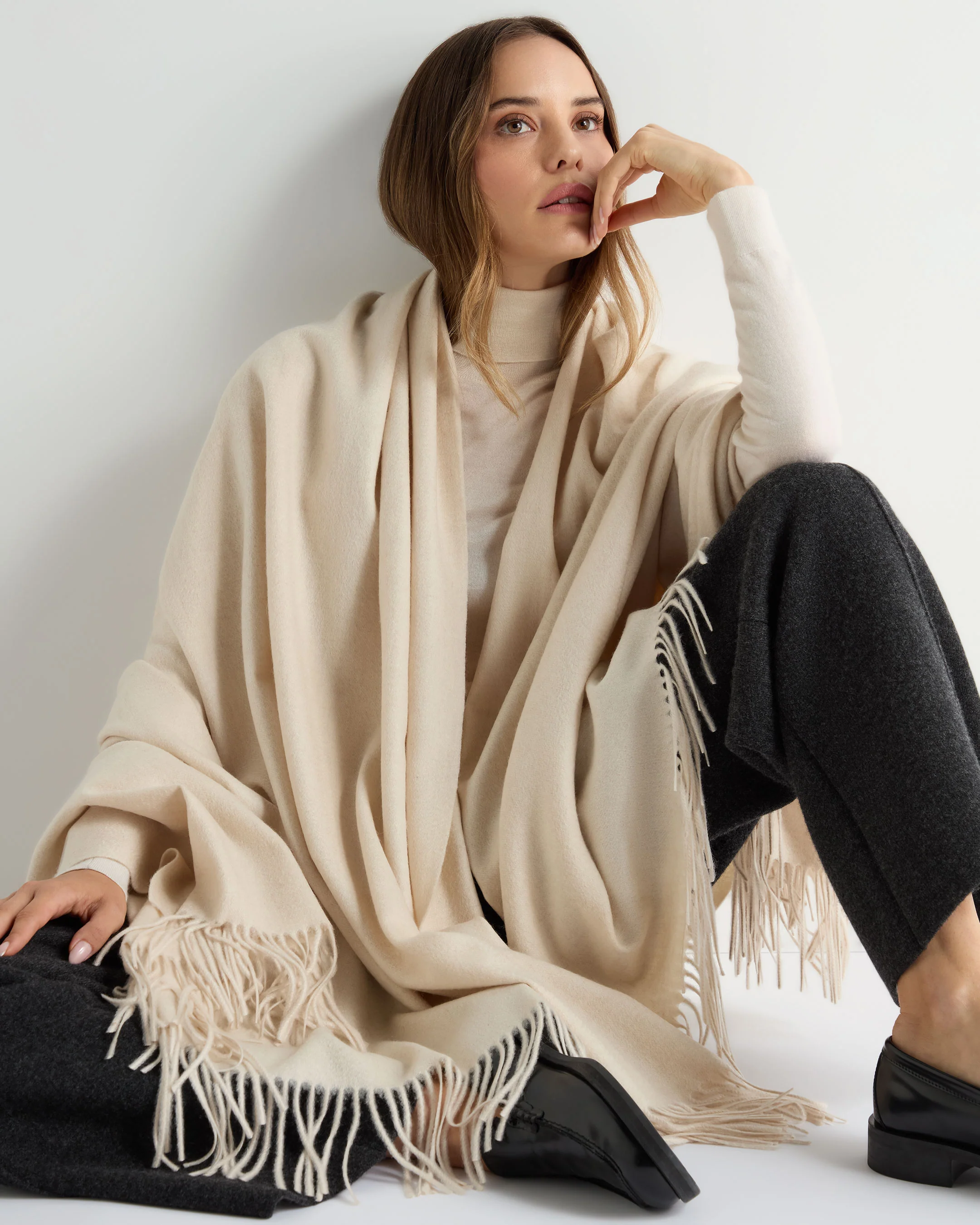 Unisex Woven Cashmere Blanket Ecru White