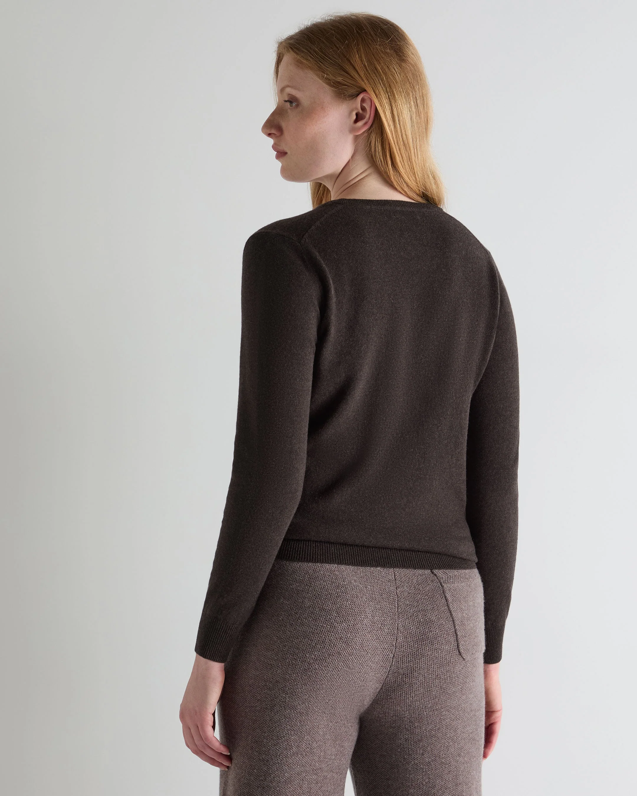 Women's Phoebe V Neck Cashmere Sweater Chocolate Brown