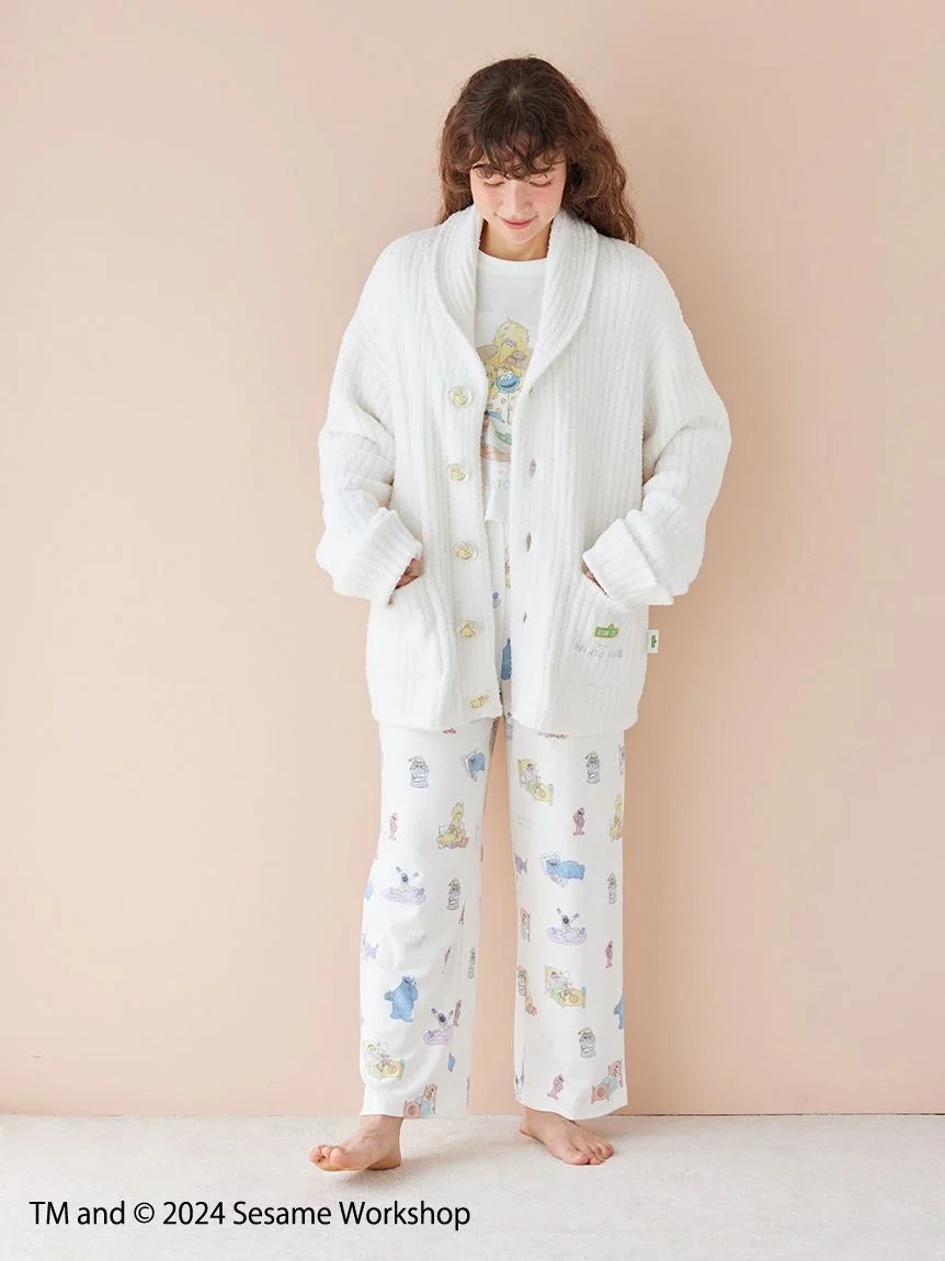 【SESAME STREET】【UNISEX】 Powder Motif Jacquard Shawl Cardigan