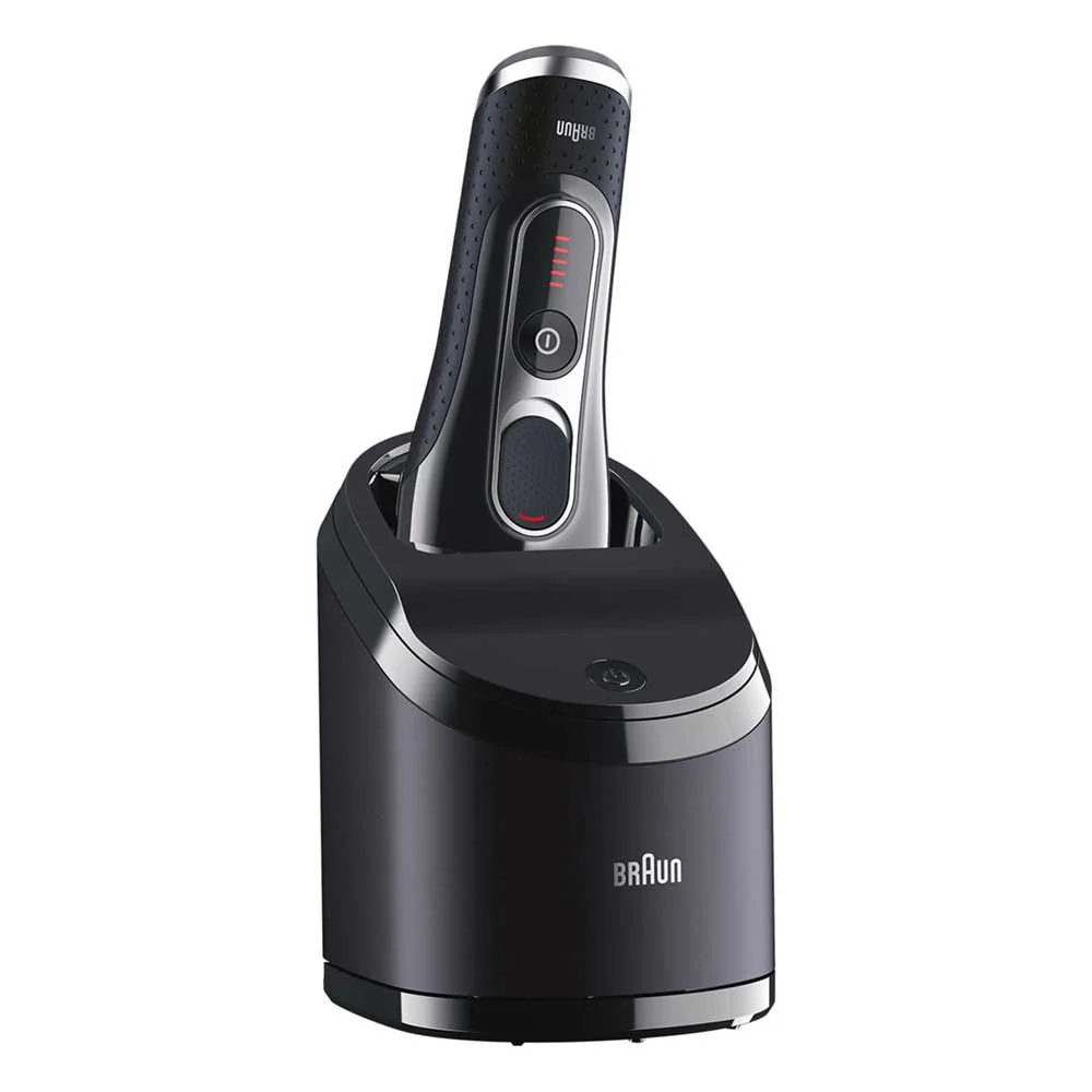 Braun Series 5 5090cc Electric Shaver w/Cleaning Center for 110 to 240 volts