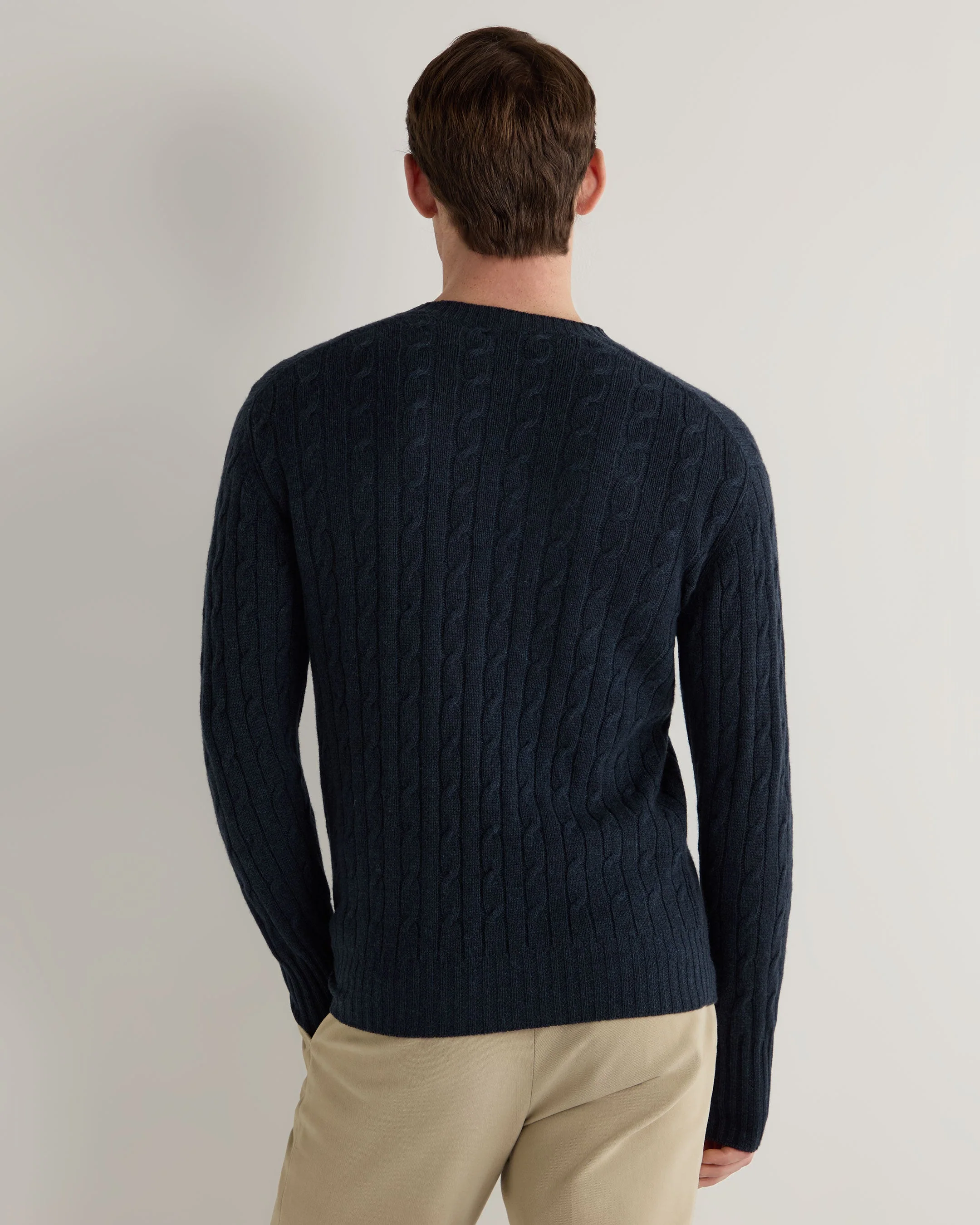 Men's Thames Cable Round Neck Cashmere Sweater Indigo Blue
