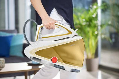 Tefal pro 220 volt steam clothes iron press GV9581MO Pro Extra Steam Station Iron Steamer Gold 2600 Watts 220v 240 volts 50 hz