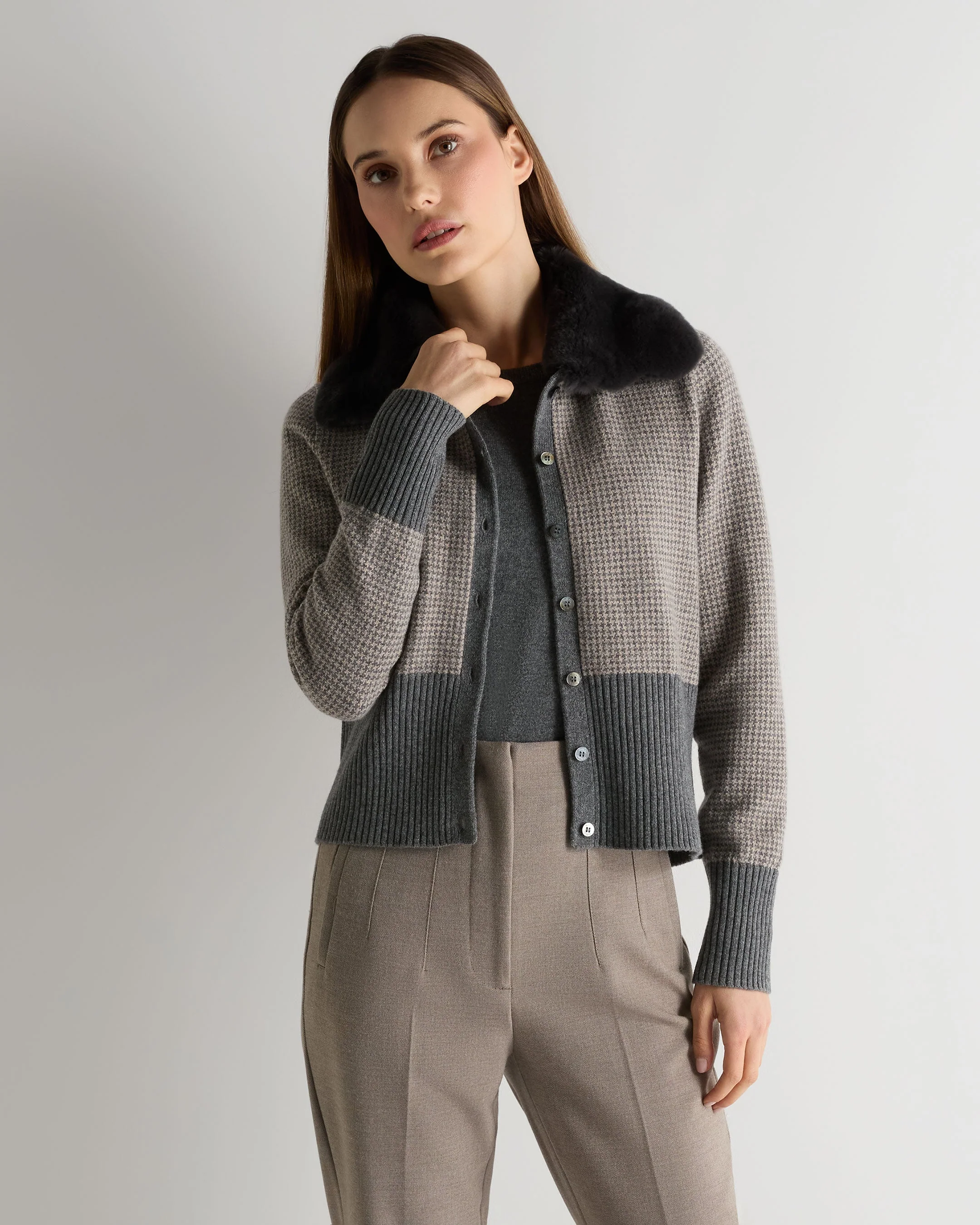 Women's Dogtooth Cashmere Cardigan With Fur Elephant Grey