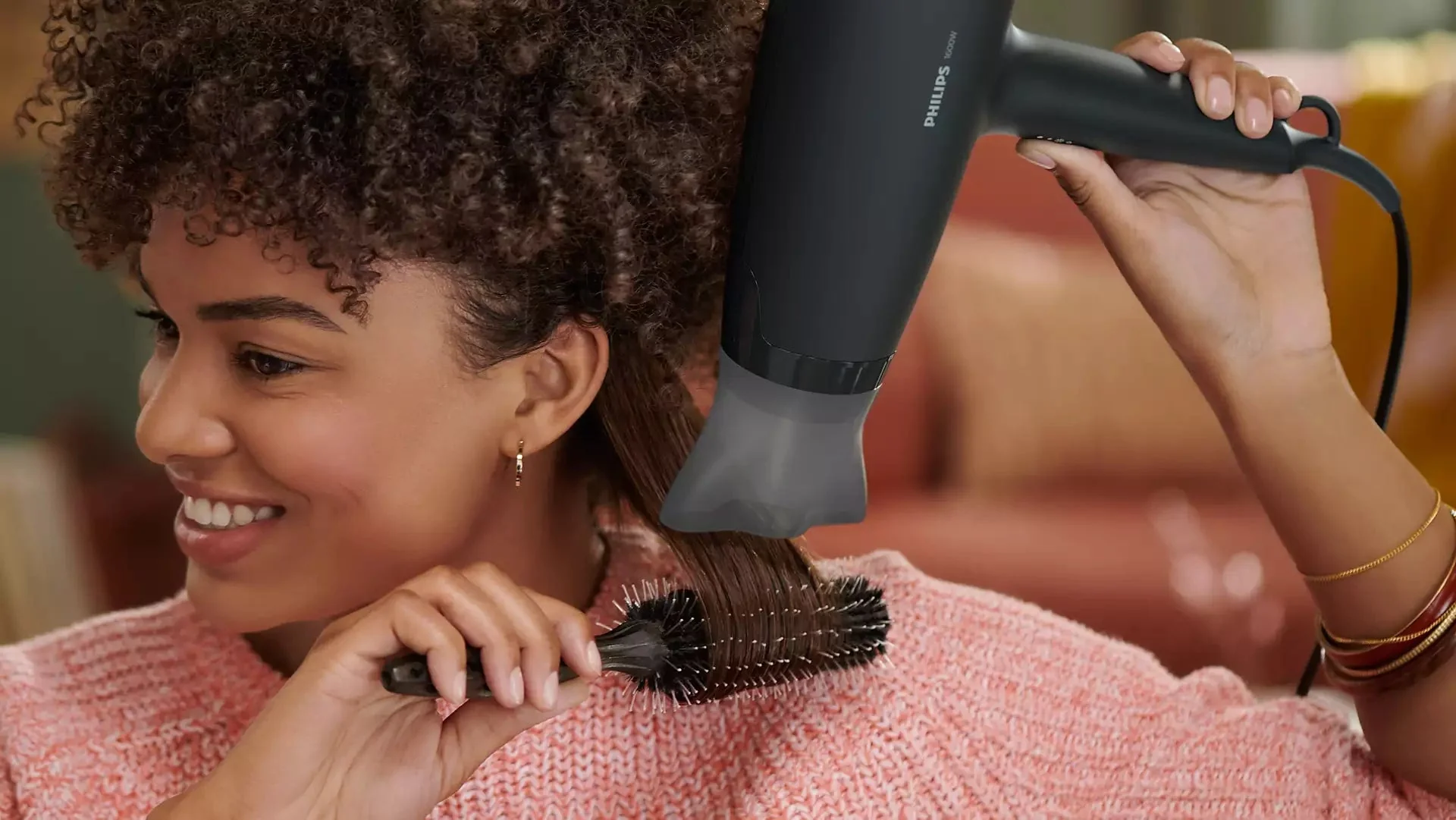 Philips BHD302/10 Thermo Protect 220 volt Hair Dryer  220v 240 volts 50 hz 1600 Watts