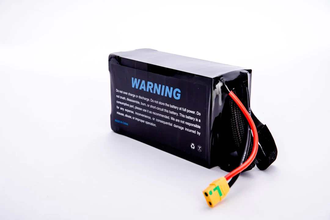 Diamond HVT 12S 47.4V 22Ah 35Ah 44Ah 67Ah 88Ah 134Ah 4.45V/Cell -40℃~60℃ Ultra-Low Temperature Semi Solid State Li-ion Battery for Drone
