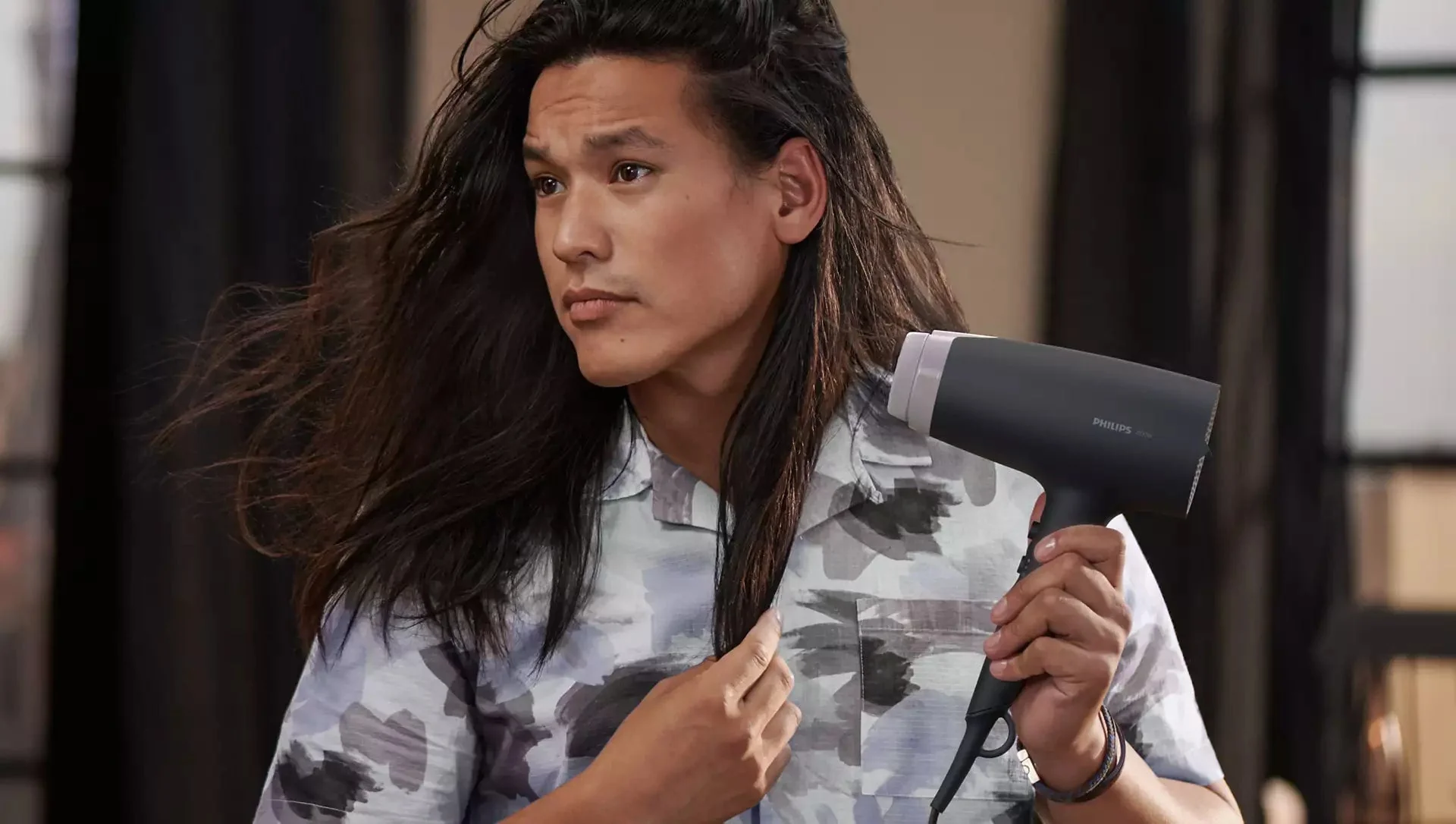 Philips BHD 351/10 Thermo Protect 220 volt Hair dryer  220v 240 volts 50 hz 2100 Watts