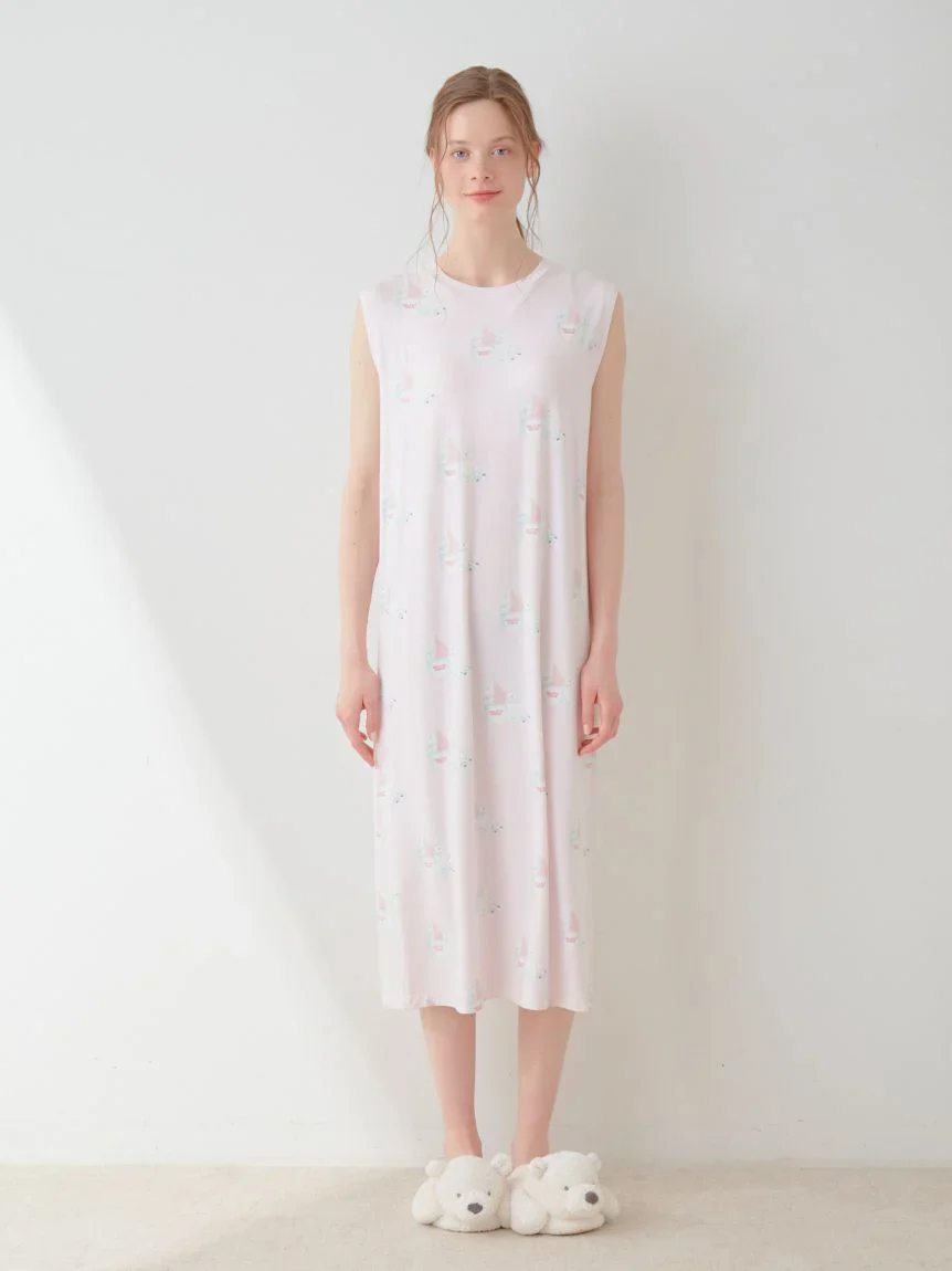 COOL Polar Bear Motif Sleeveless Maxi Dress
