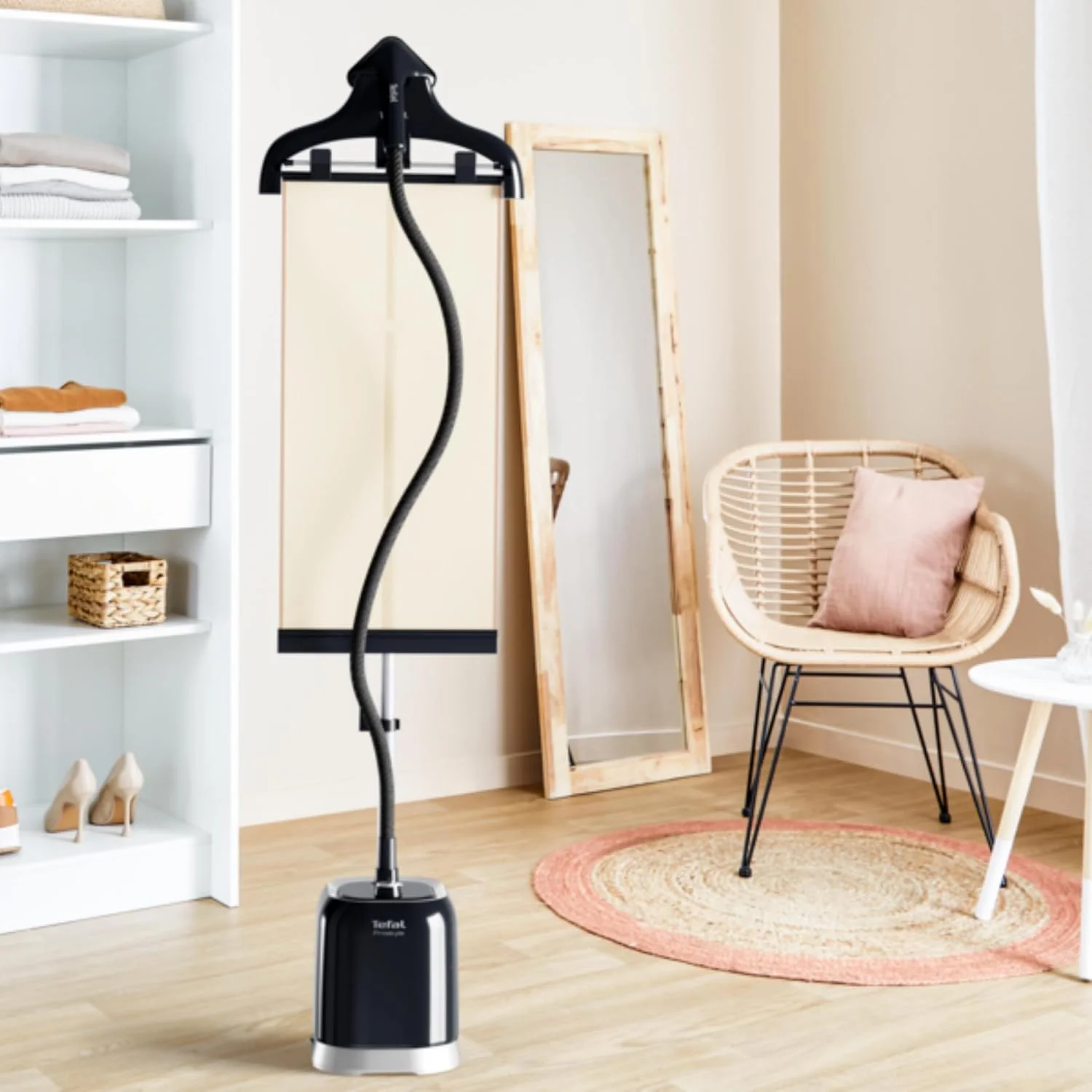 Tefal 220 volt Professional Steam Iron press station IT3480M0220v Steamer With Vertical Press Screen 220v 240 volts 50 hz