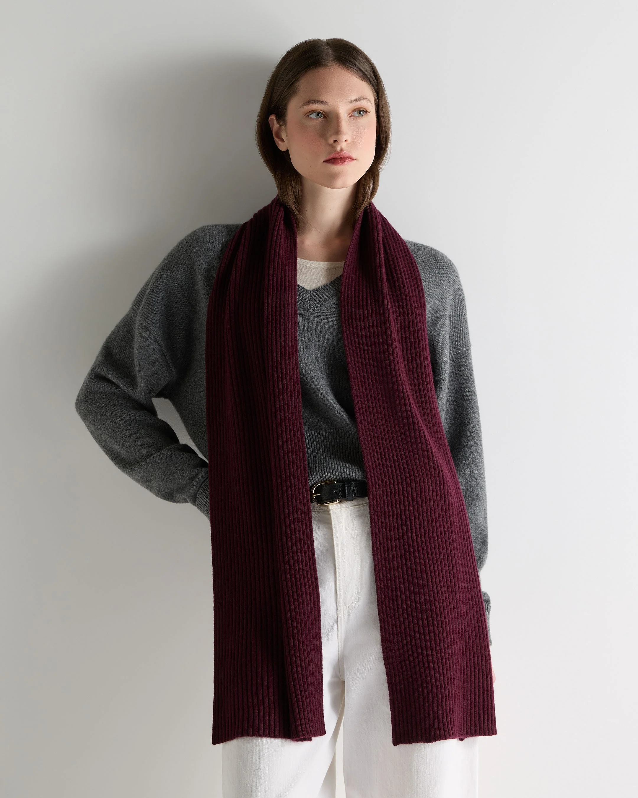 Unisex Short Ribbed Cashmere Scarf Bordeaux Red