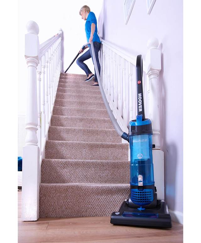 Hoover TH71BLAZE Upright Bagless Vacuum for 220 Volts and 50hz