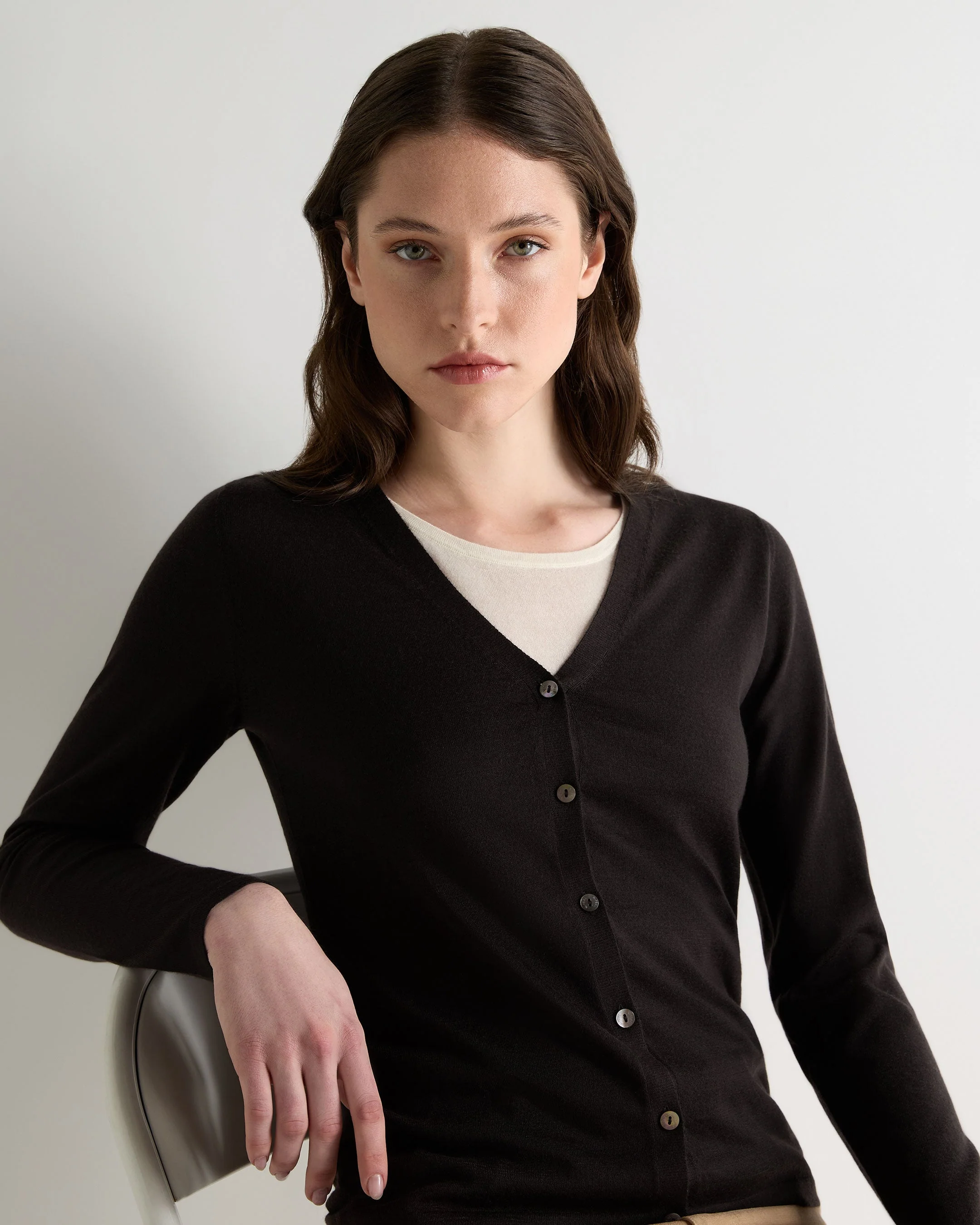 Women's Mia Superfine Cashmere V Neck Cardigan Chocolate Brown