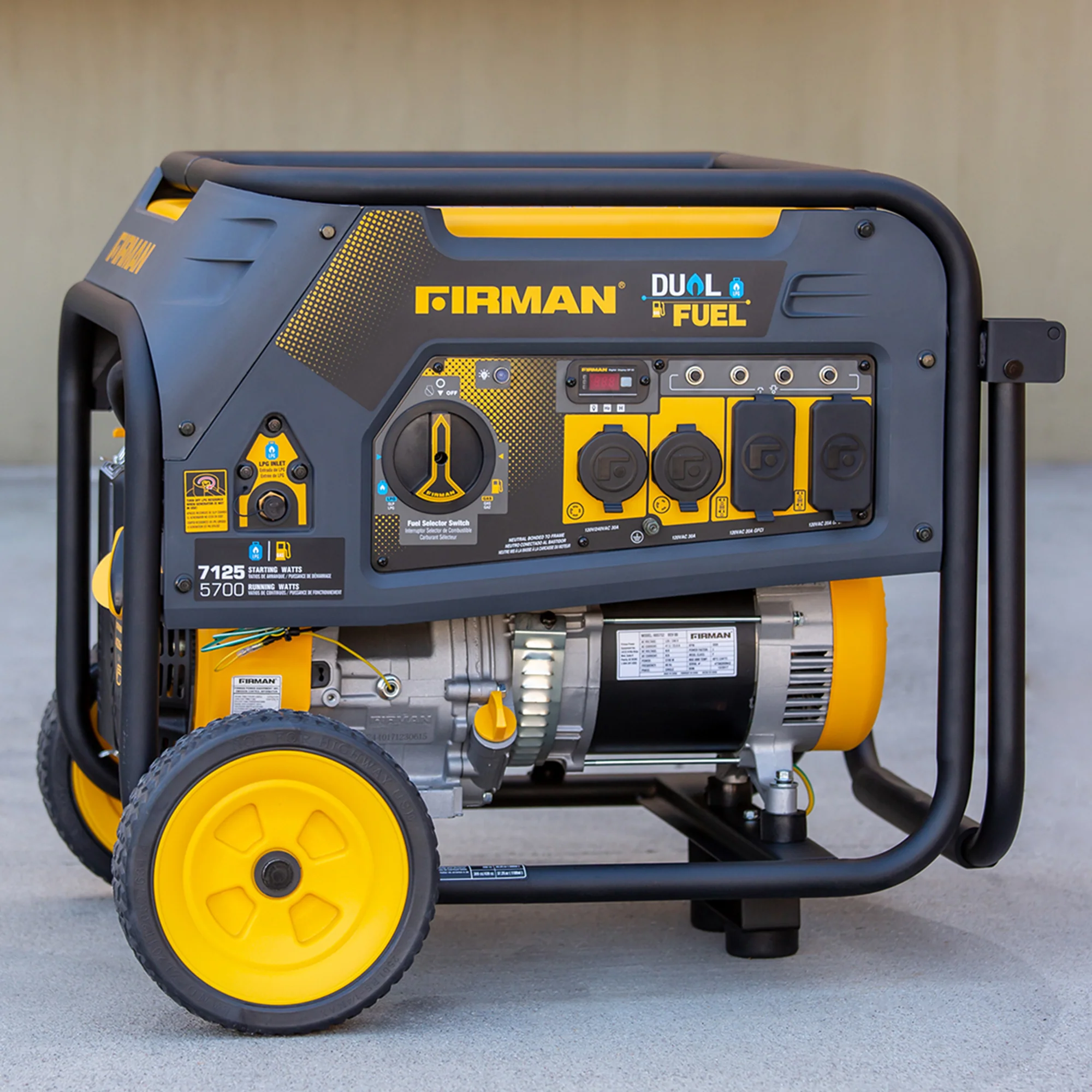 Dual Fuel Portable Generator 5700W Recoil Start 120/240V
