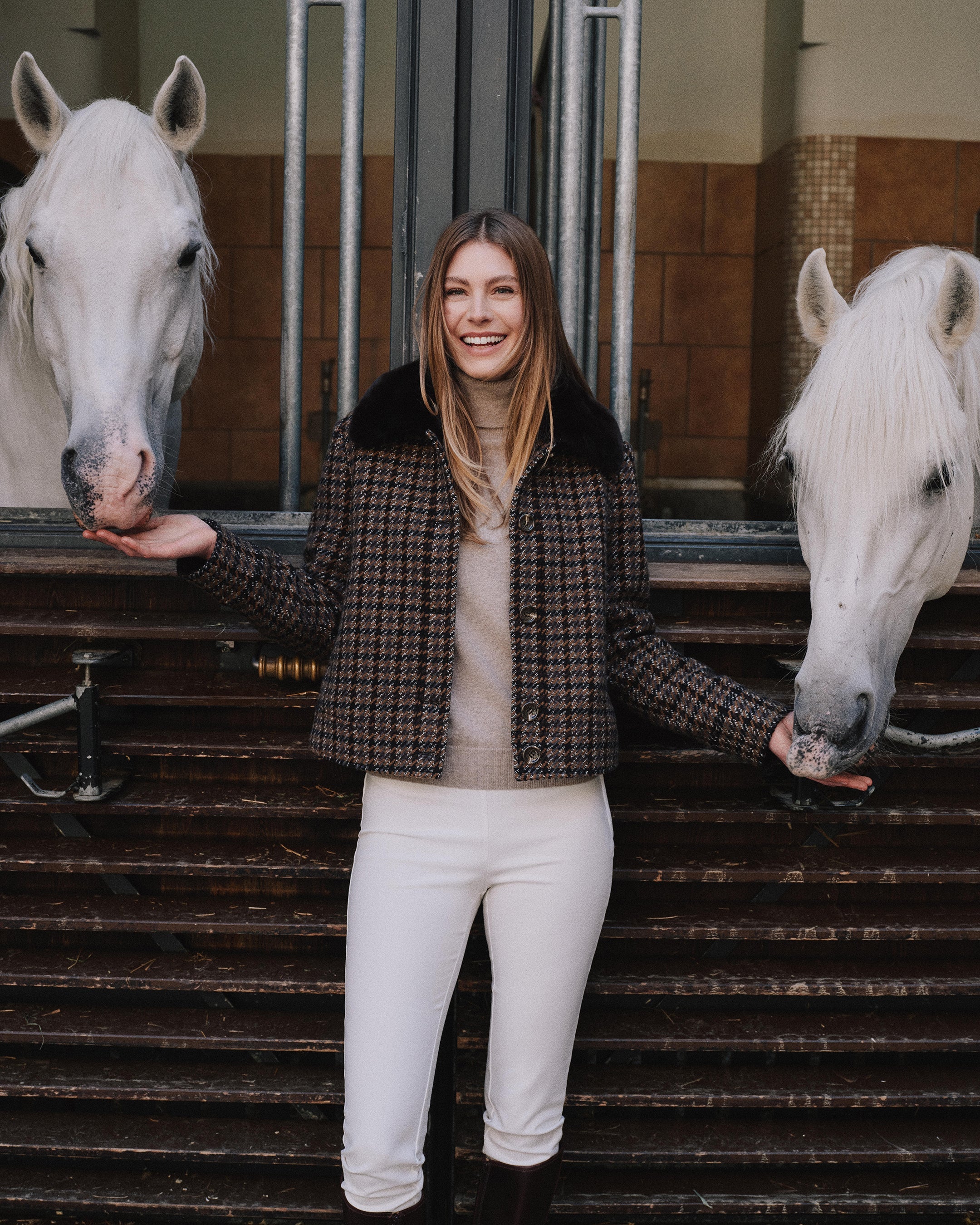 Women's Dogtooth Fur Trim Jacket Brown