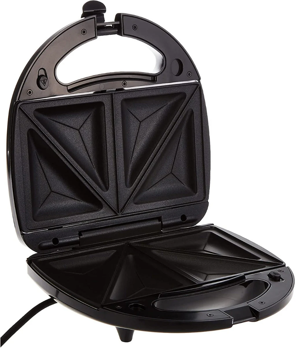 Black & Decker 220 volts Sandwich Maker with Grill and Waffle Maker TS2090/2130-B5 750/780 Watts 3 in 1 220V 240 Volts 50 hz