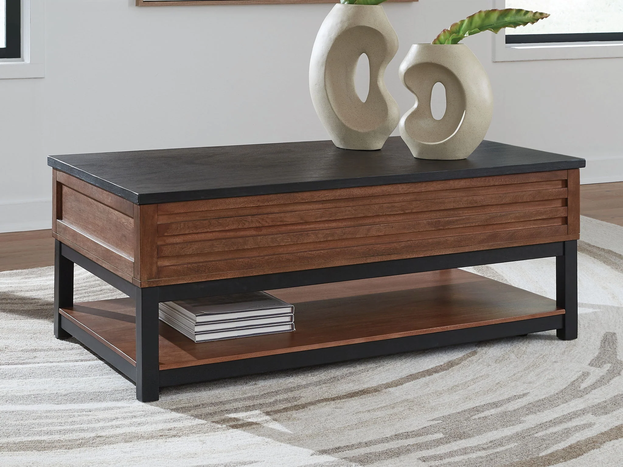 Kallari - Lift Top Cocktail Table - Warm Brown / Black