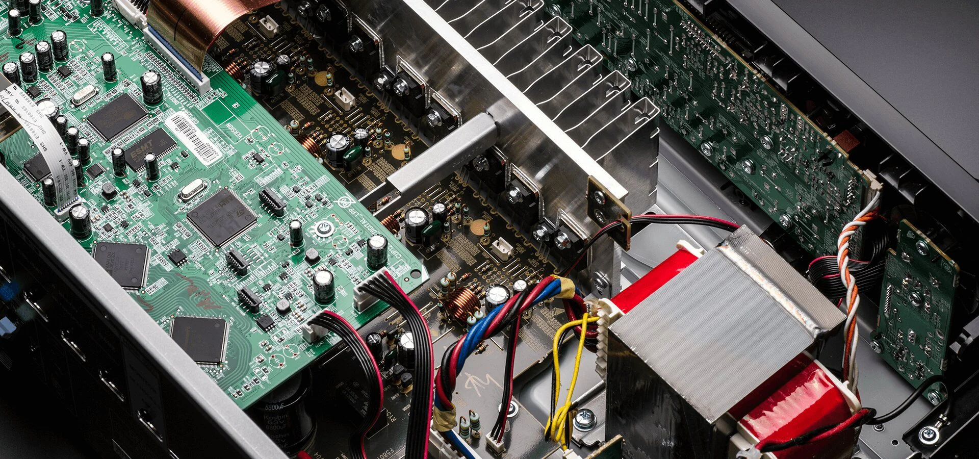 Denon AVR-X250BT 220 volts AV Receiver Amplifier 5.1 Ch. 4K Ultra HD with Bluetooth 220v 240 volt