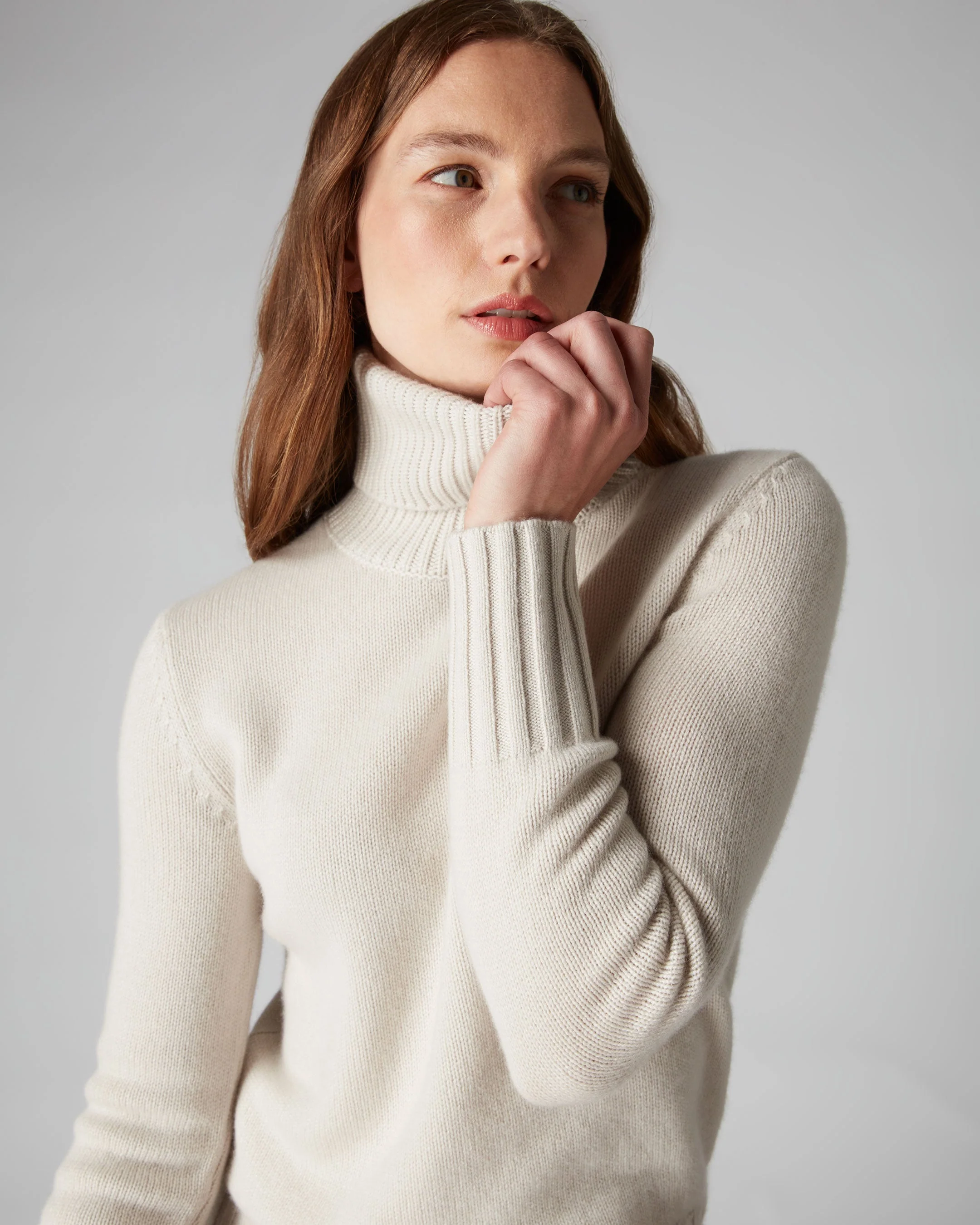 Women's Hazel Chunky Turtle Neck Cashmere Sweater Snow Grey