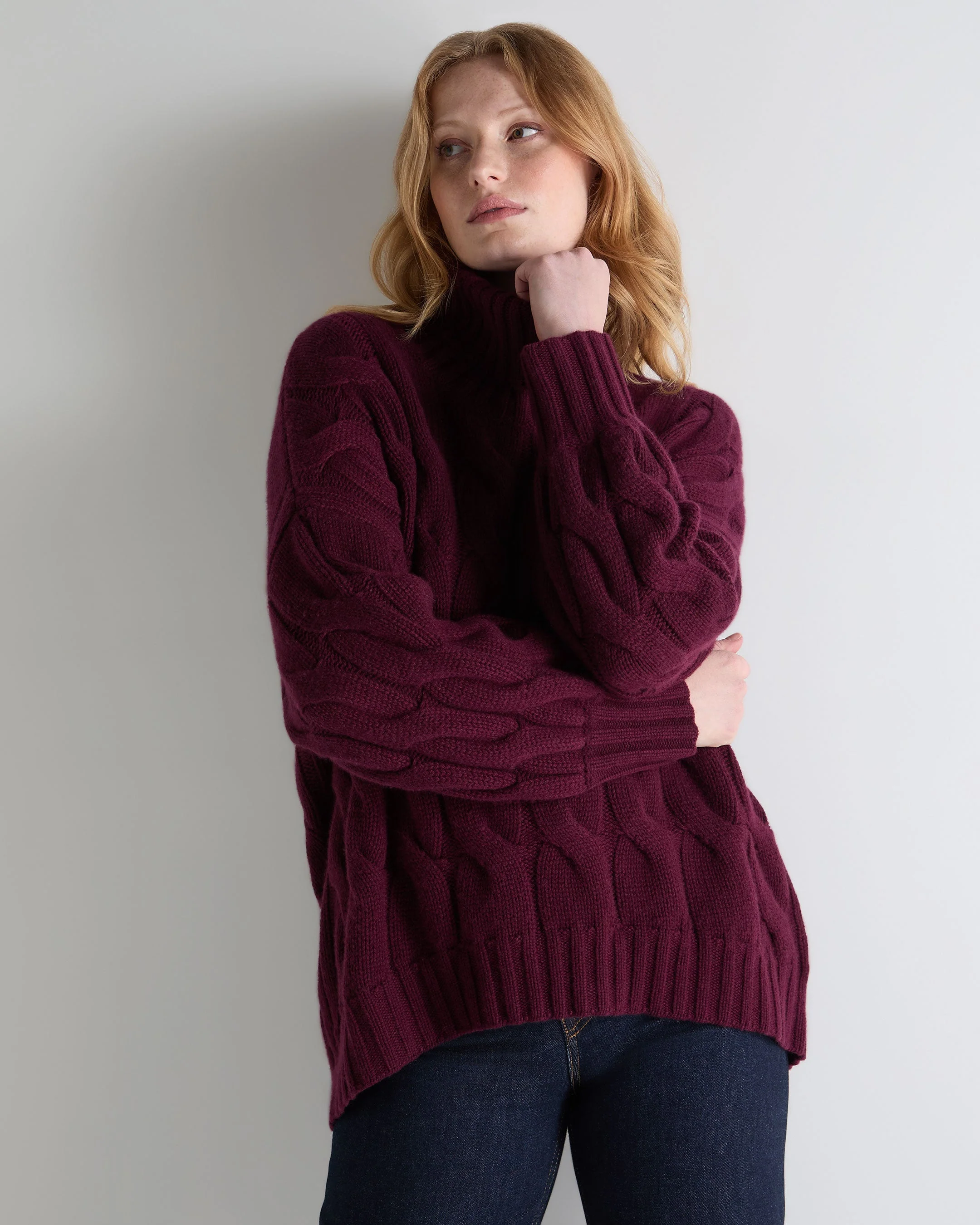 Women's Hana Chunky Cable Turtle Neck Cashmere Sweater Bordeaux Red