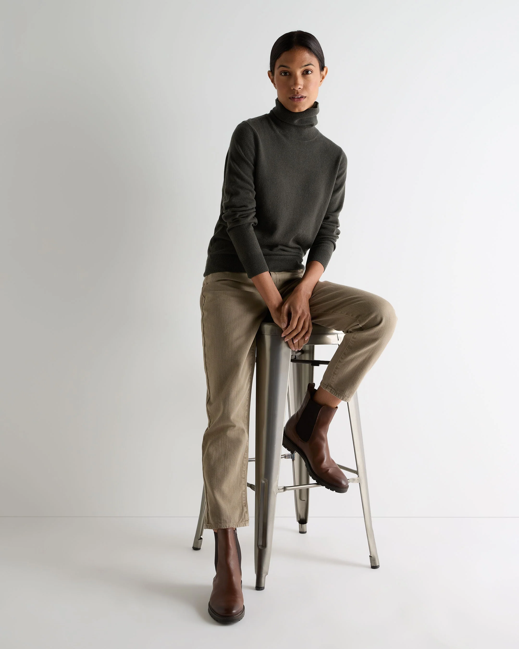 Women's Luna Turtle Neck Cashmere Sweater Arabica Khaki Green