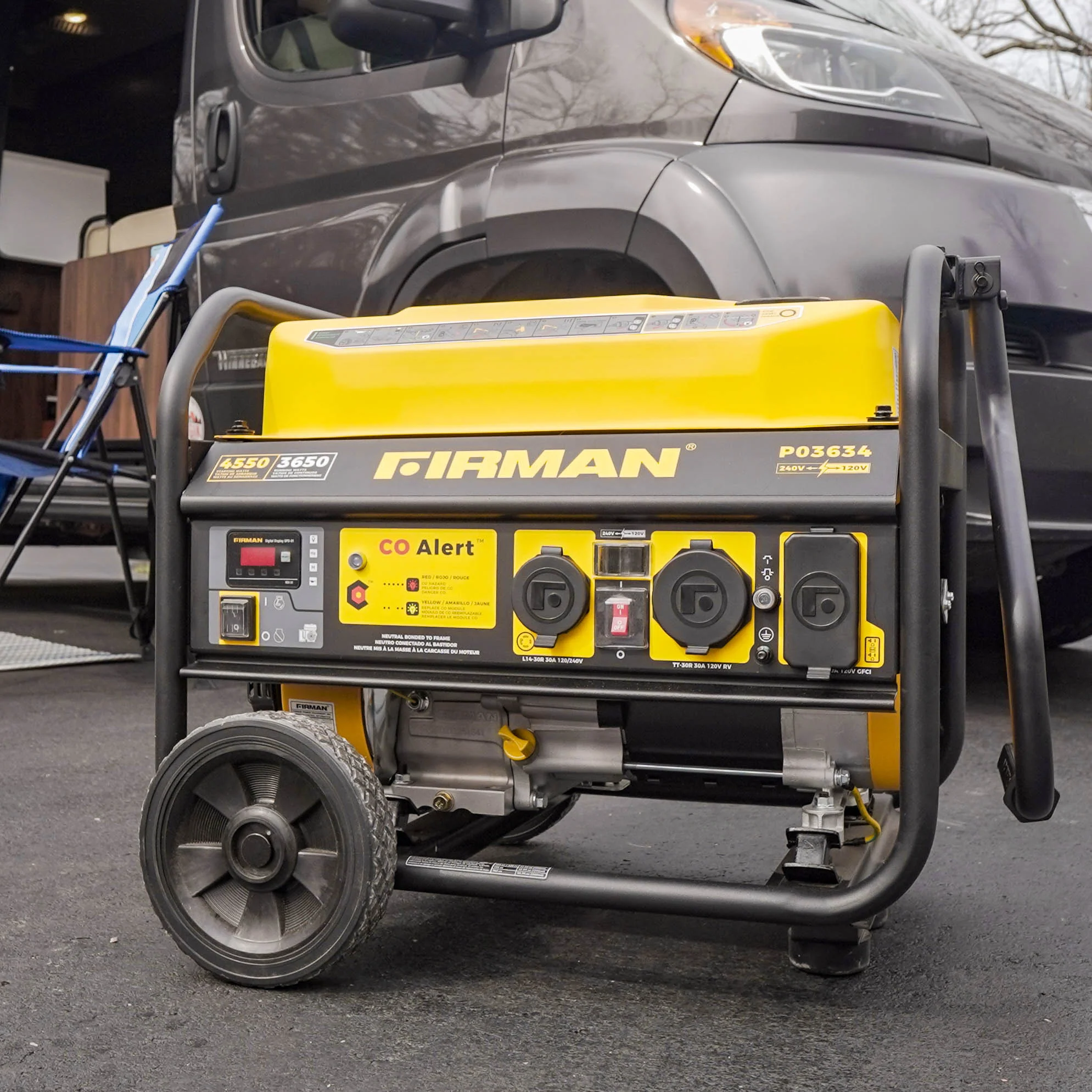 Gas Portable Generator 4550W Recoil Start 120/240V with CO ALERT