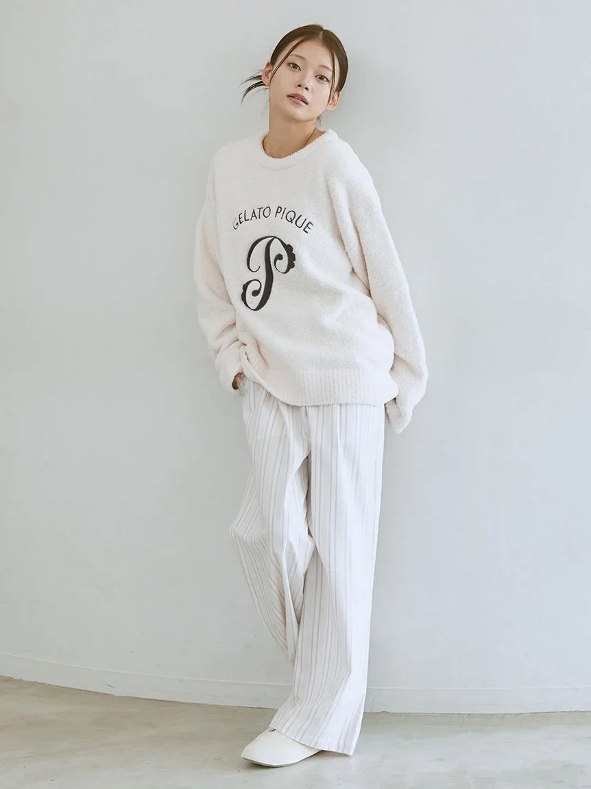 Powder Emblem Motif Pullover