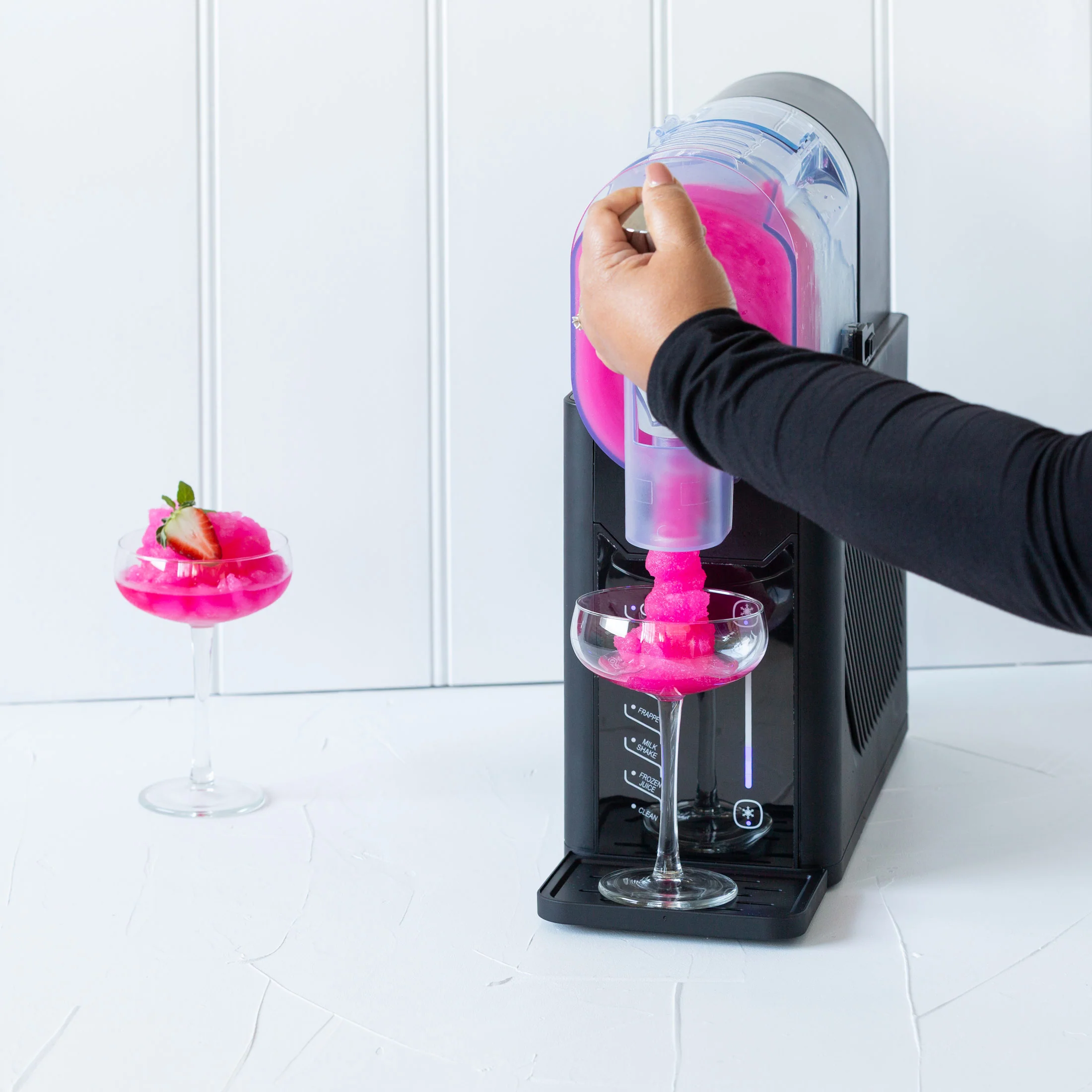 Slushie Maker, One Touch Control, 5 Preset Programs