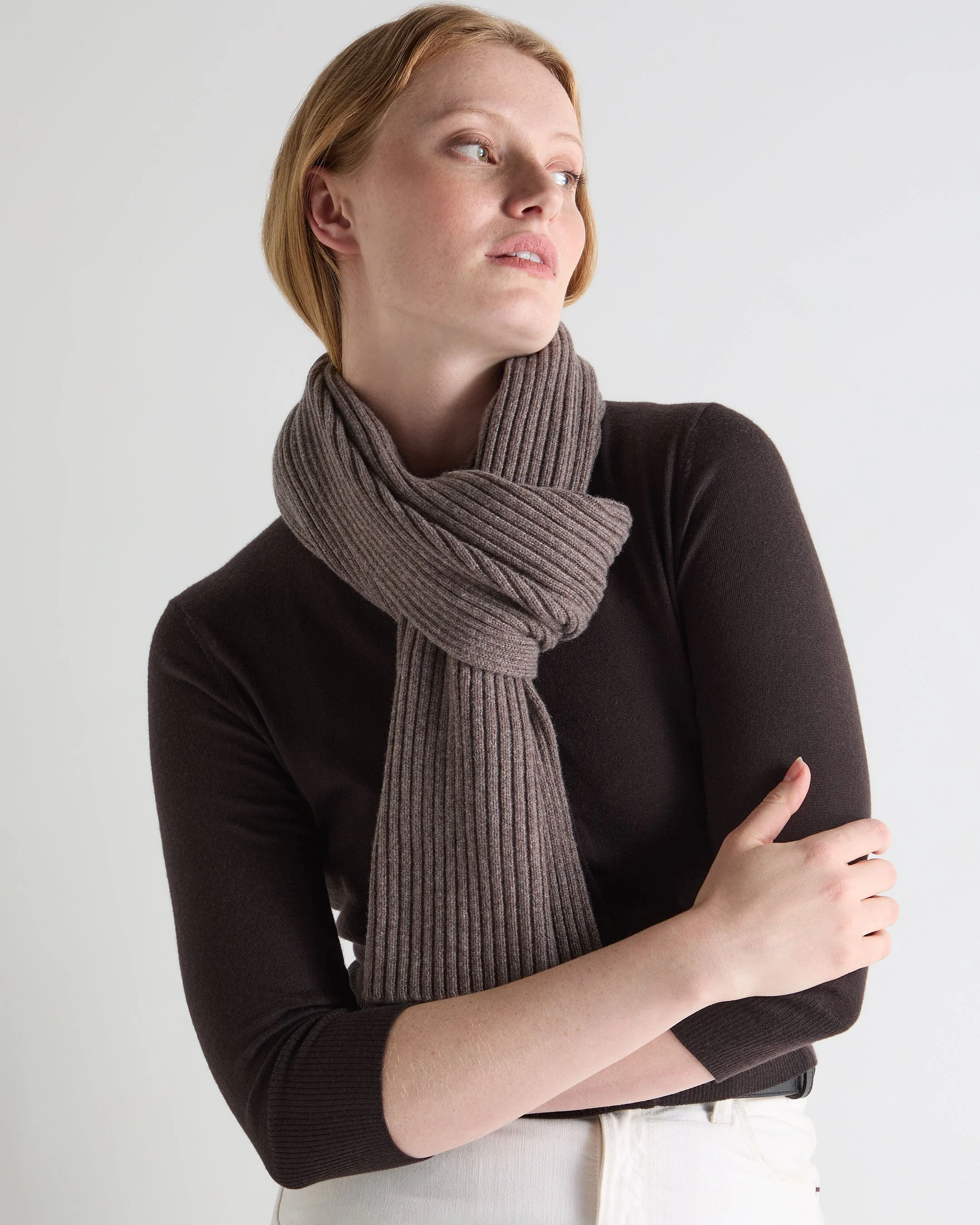 Unisex Short Ribbed Cashmere Scarf Otter Brown