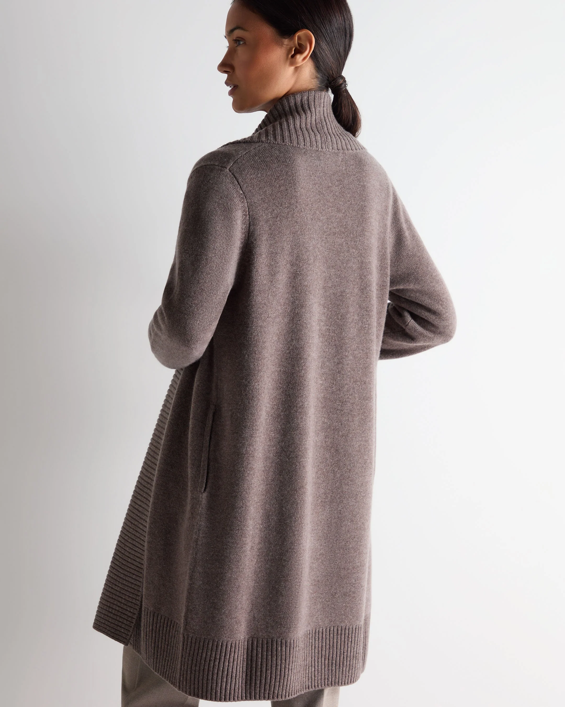 Women's Abbey Cashmere Cardigan Otter Brown