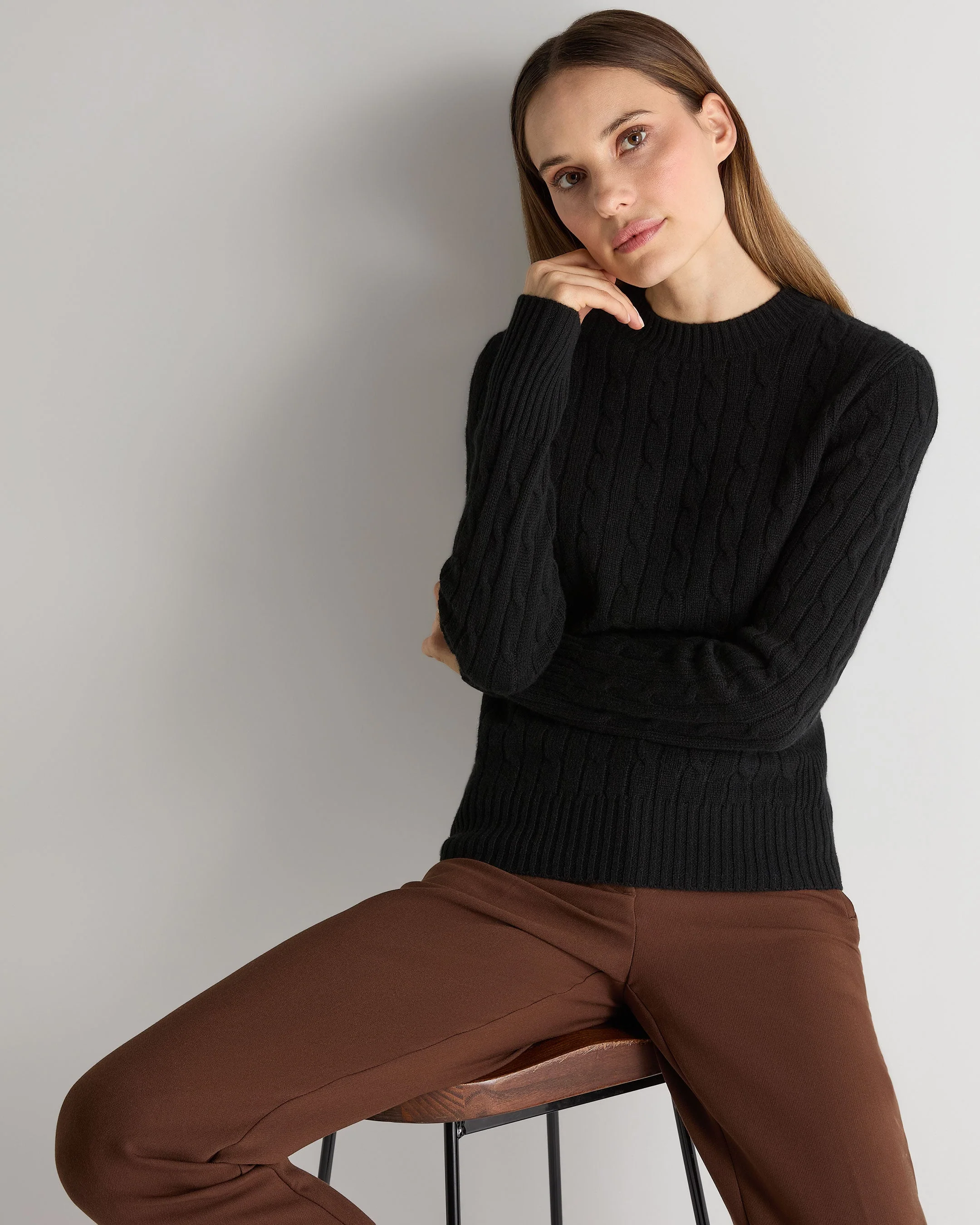 Women's Adelyn Cable Round Neck Cashmere Sweater Black