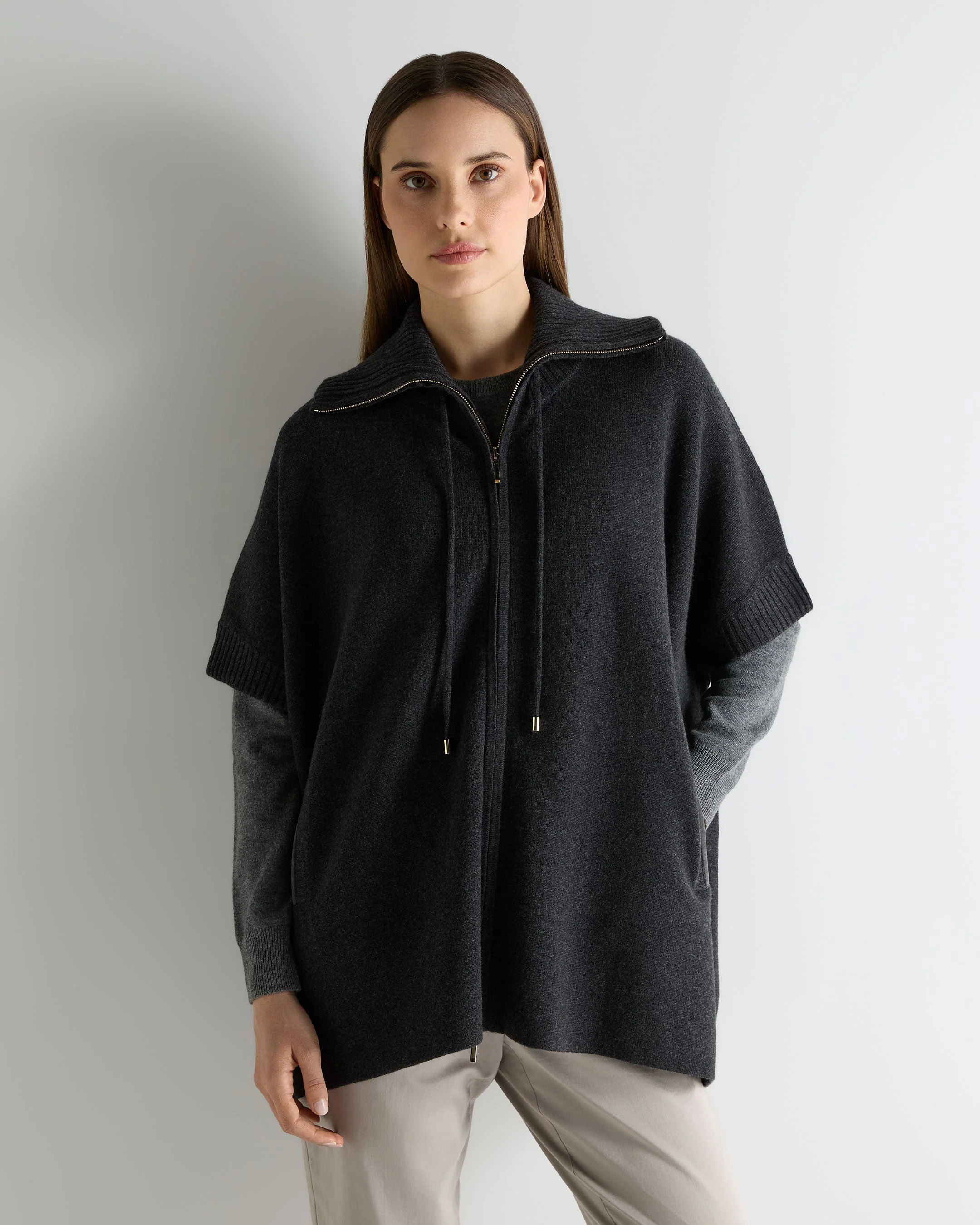 Women's Milano Knitted Cashmere Cape Deep Charcoal Grey