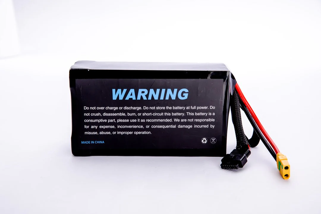 Diamond HVT 12S 47.4V 22Ah 35Ah 44Ah 67Ah 88Ah 134Ah 4.45V/Cell -40℃~60℃ Ultra-Low Temperature Semi Solid State Li-ion Battery for Drone