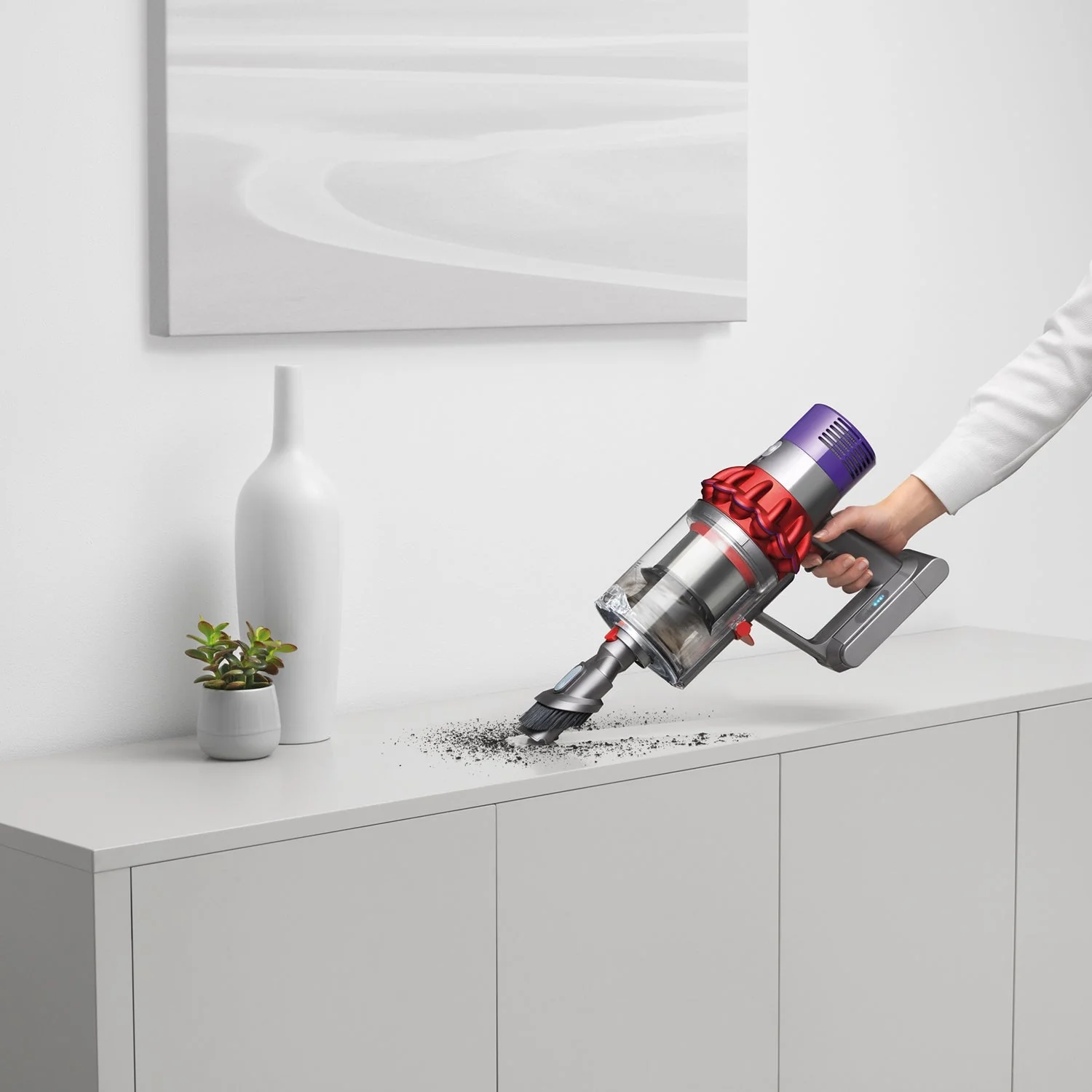 Dyson 220 volt Cyclone V10 Animal  Cordless Large Vacuum Cleaner 220v 240 volts 50 hz