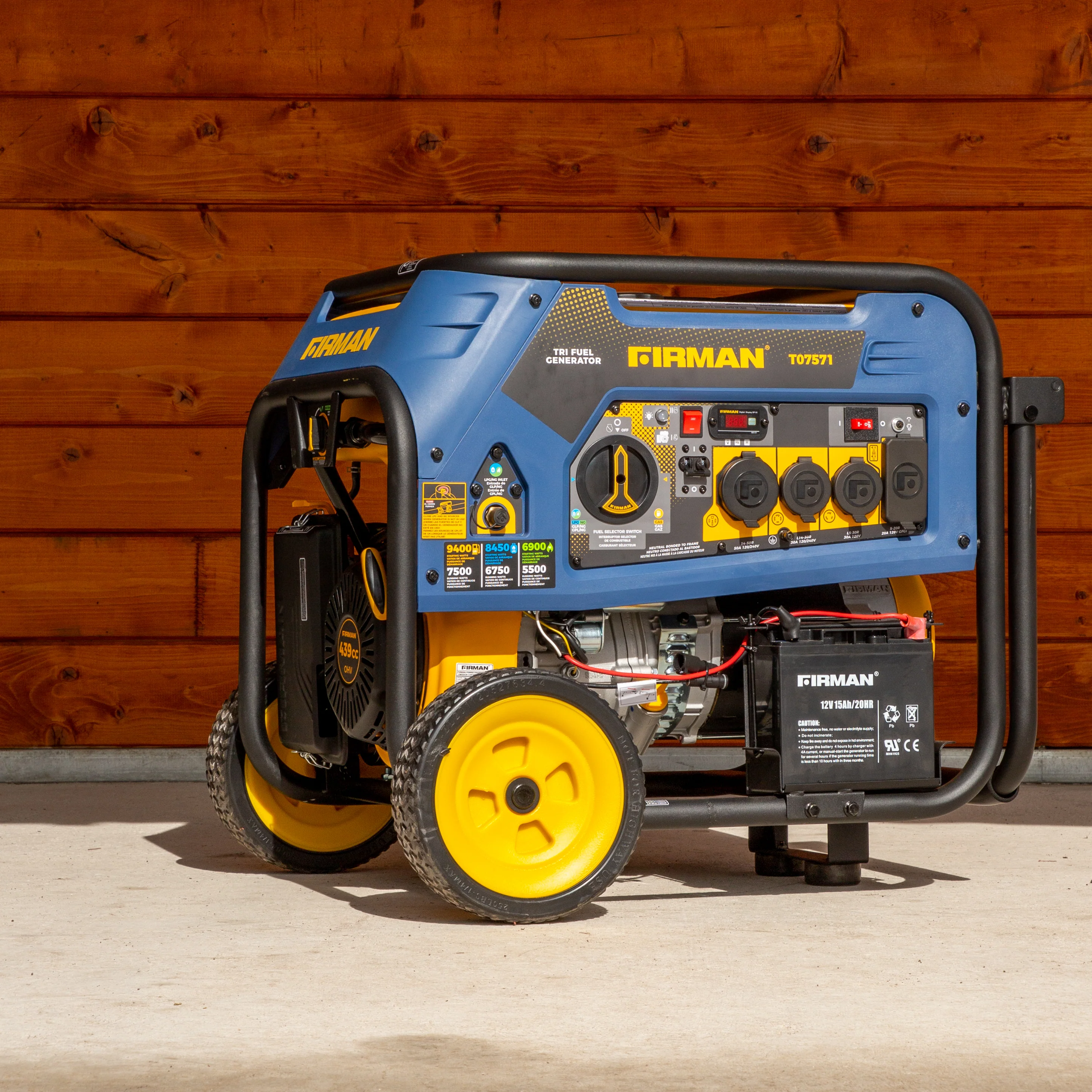 Refurbished Tri Fuel Portable Generator 7500W Electric Start 120/240V
