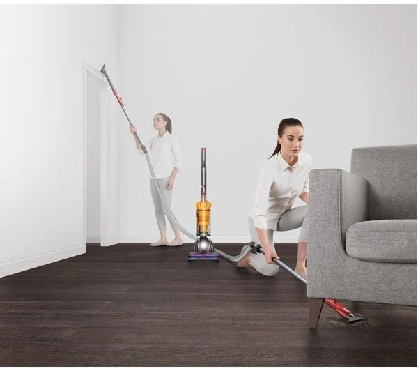 Dyson 220 volt Light Ball Upright Vacuum Cleaner 220v 240 Volts 50 hz