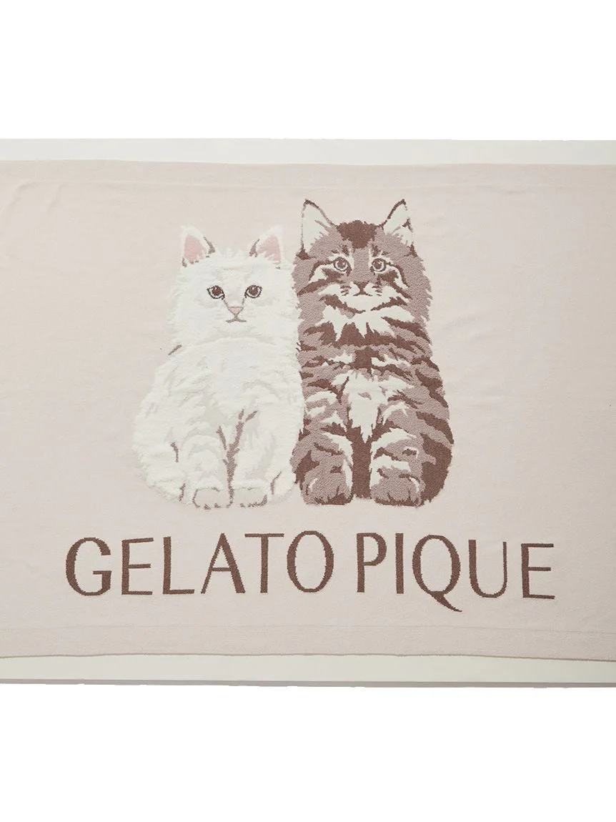 Airy Moco Twin Cats Jacquard Blanket
