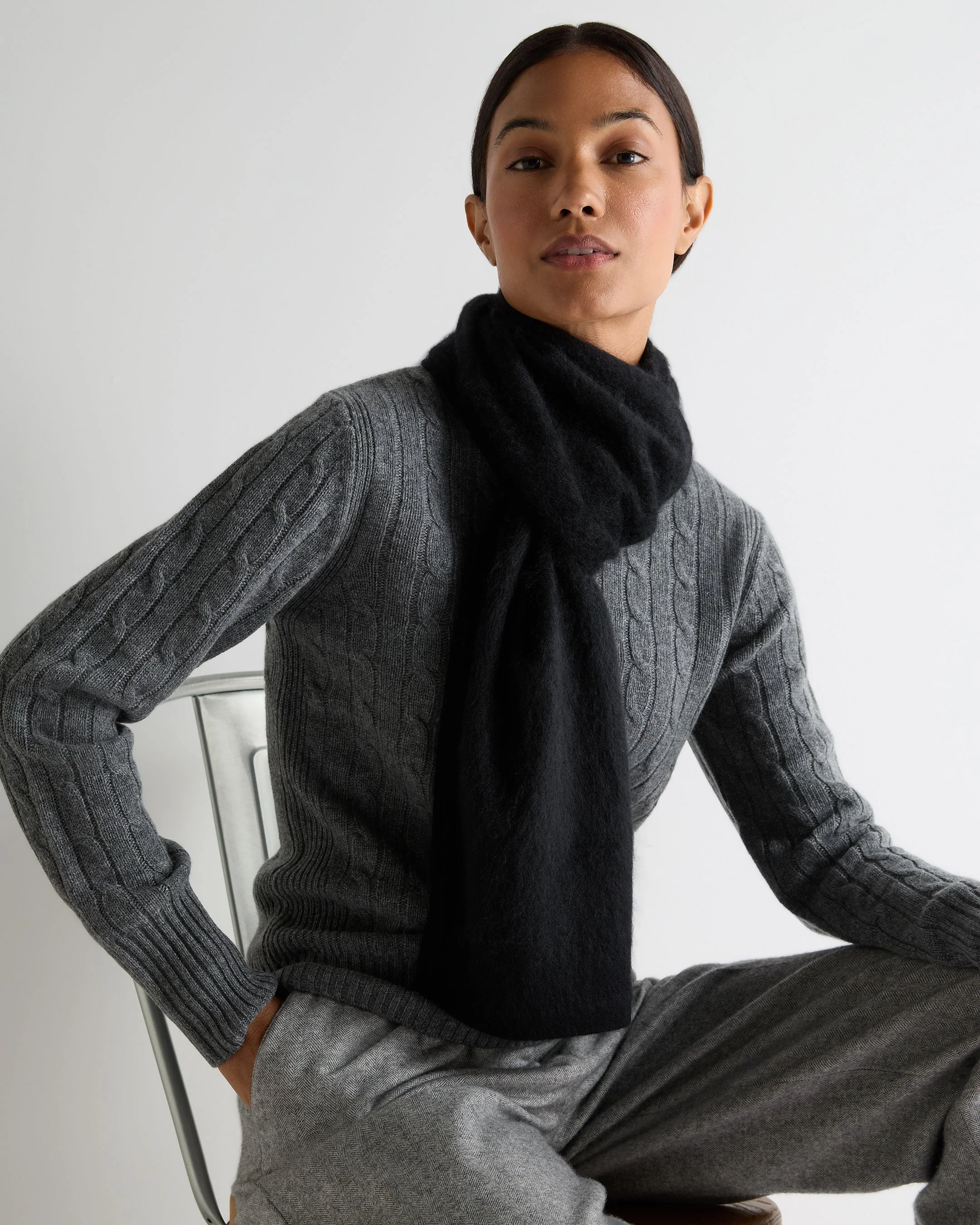 Women's Brushed Cashmere Scarf Black