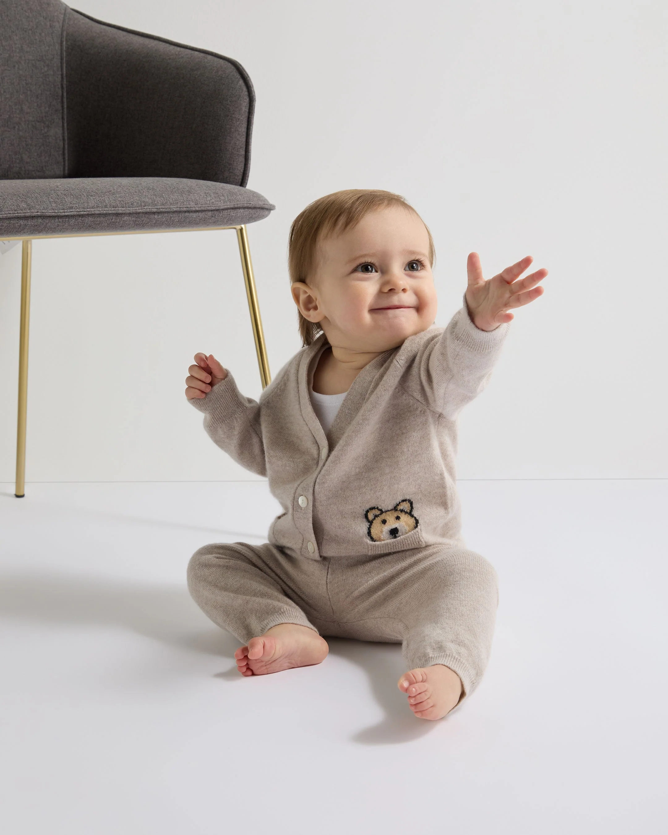 Bear Pocket Cashmere Cardigan Light Oatmeal Brown