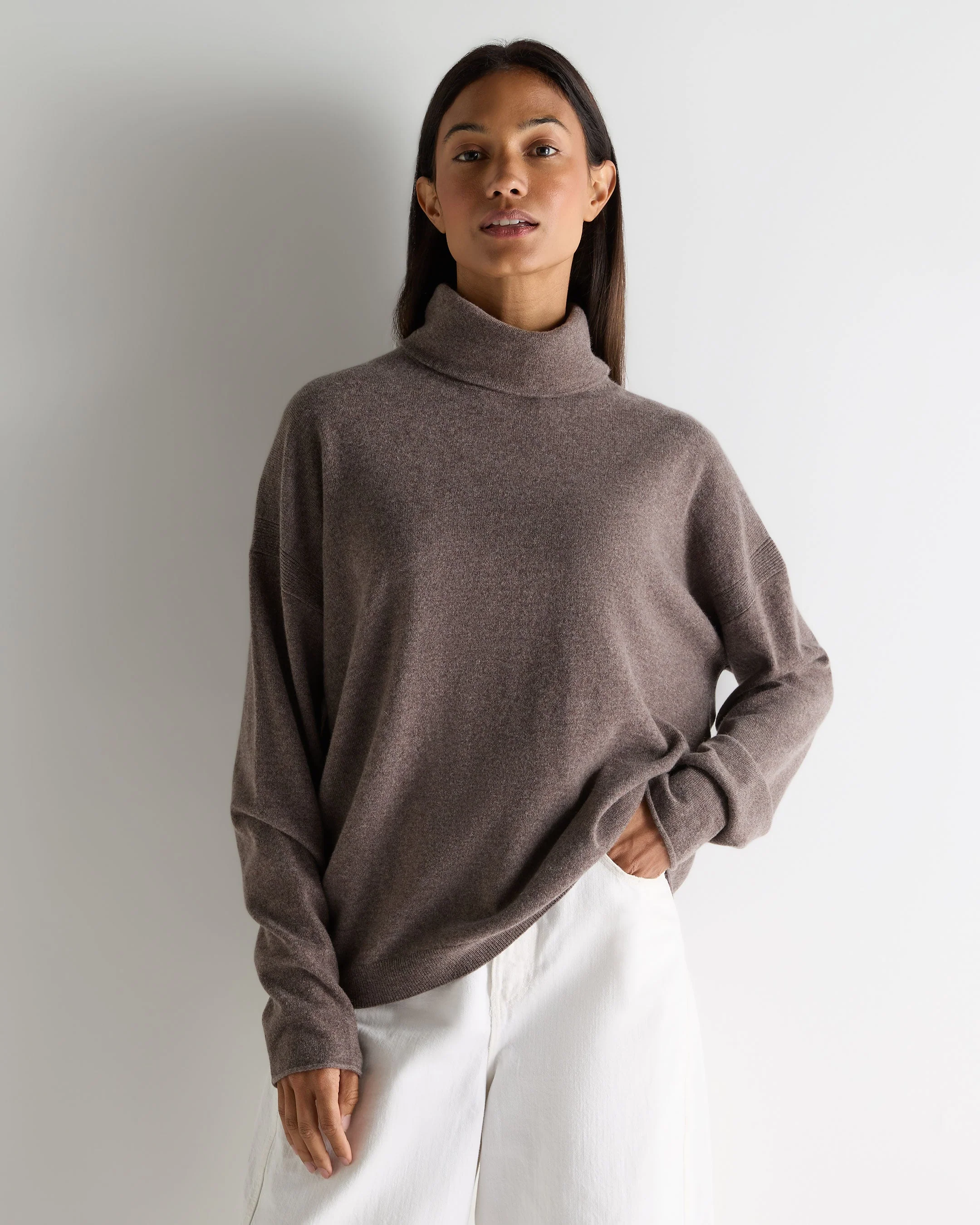 Women's Victoria Turtle Neck Cashmere Sweater Otter Brown