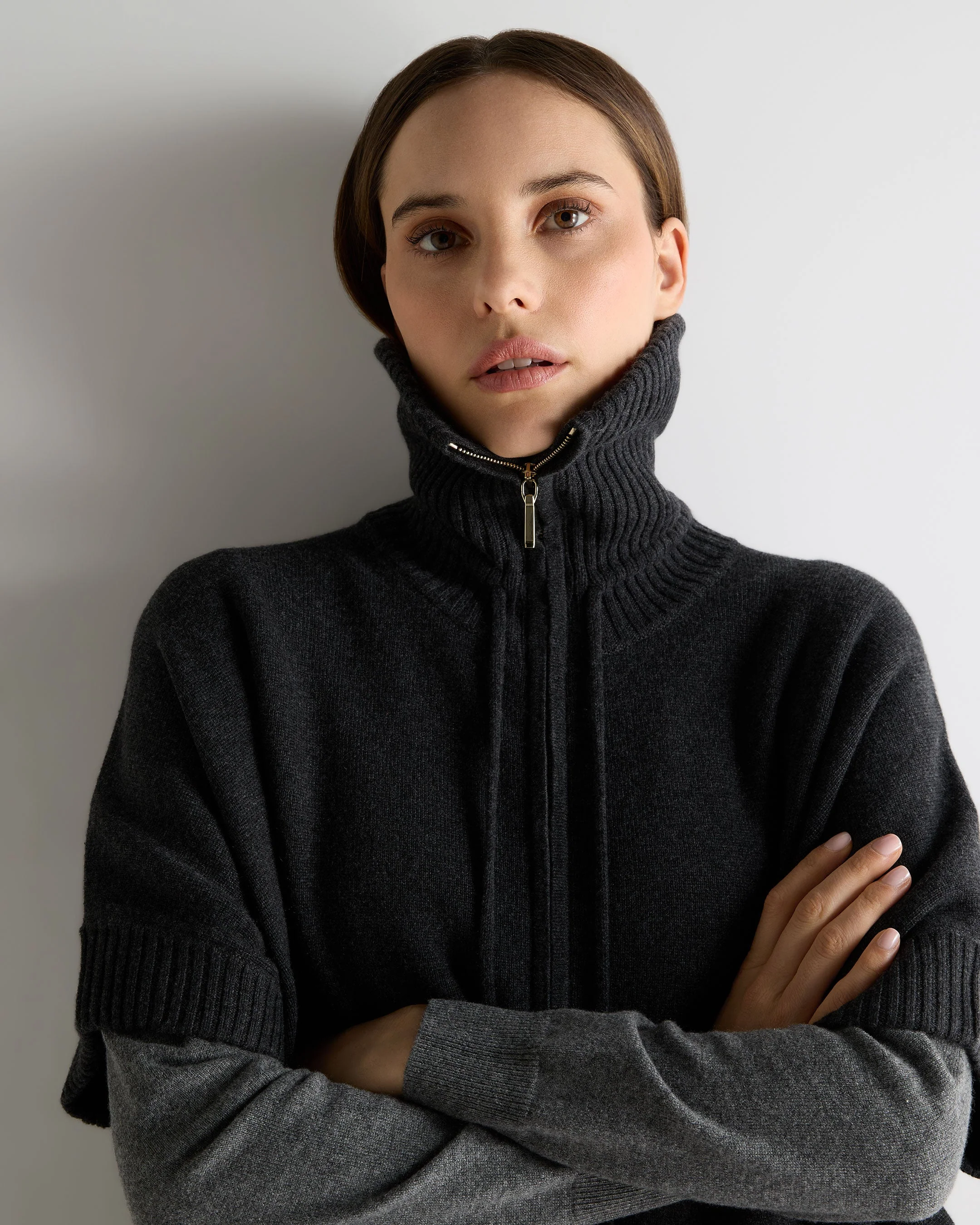 Women's Milano Knitted Cashmere Cape Deep Charcoal Grey