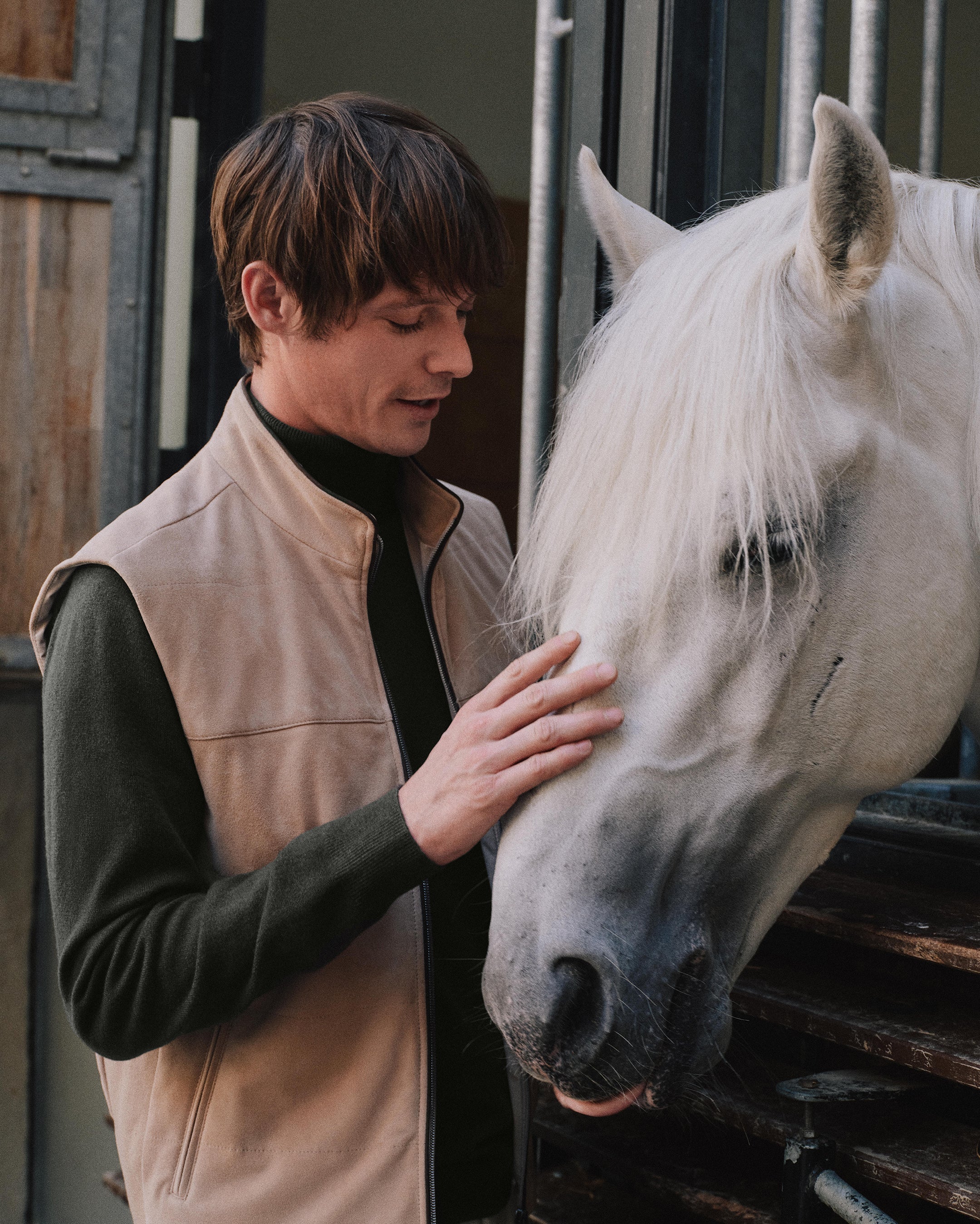 Men's Belgravia Suede Gilet Beige Brown