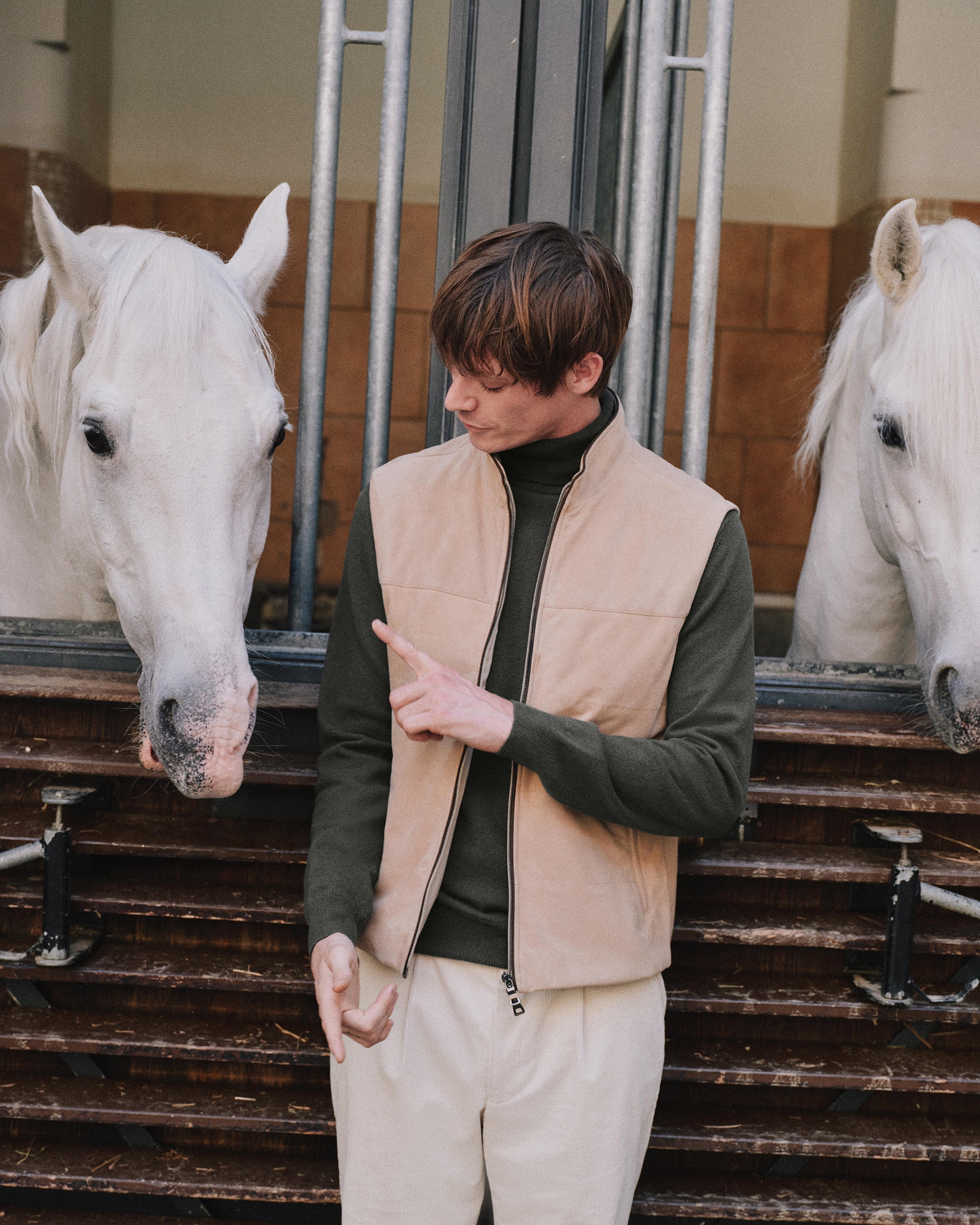 Men's Trafalgar Turtle Neck Cashmere Sweater Arabica Khaki Green