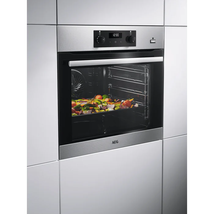 AEG 220 volts built in oven wall oven builtin 220v 240 volt 50 hz wall oven